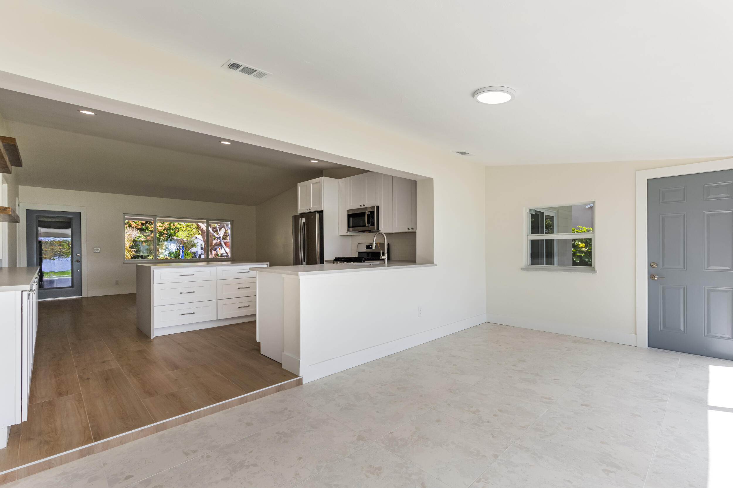 302 Riverside Drive