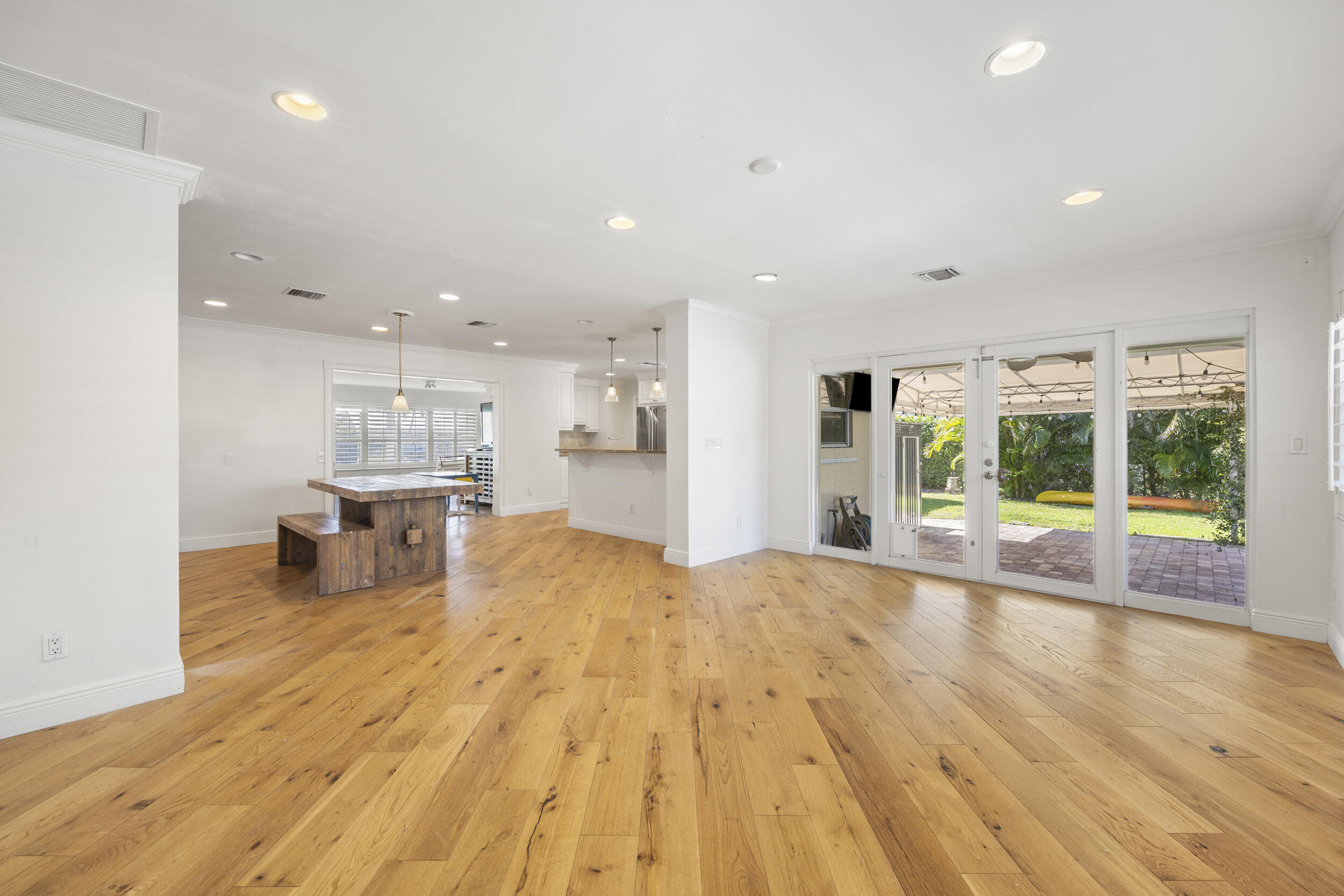 413 Oyster Road