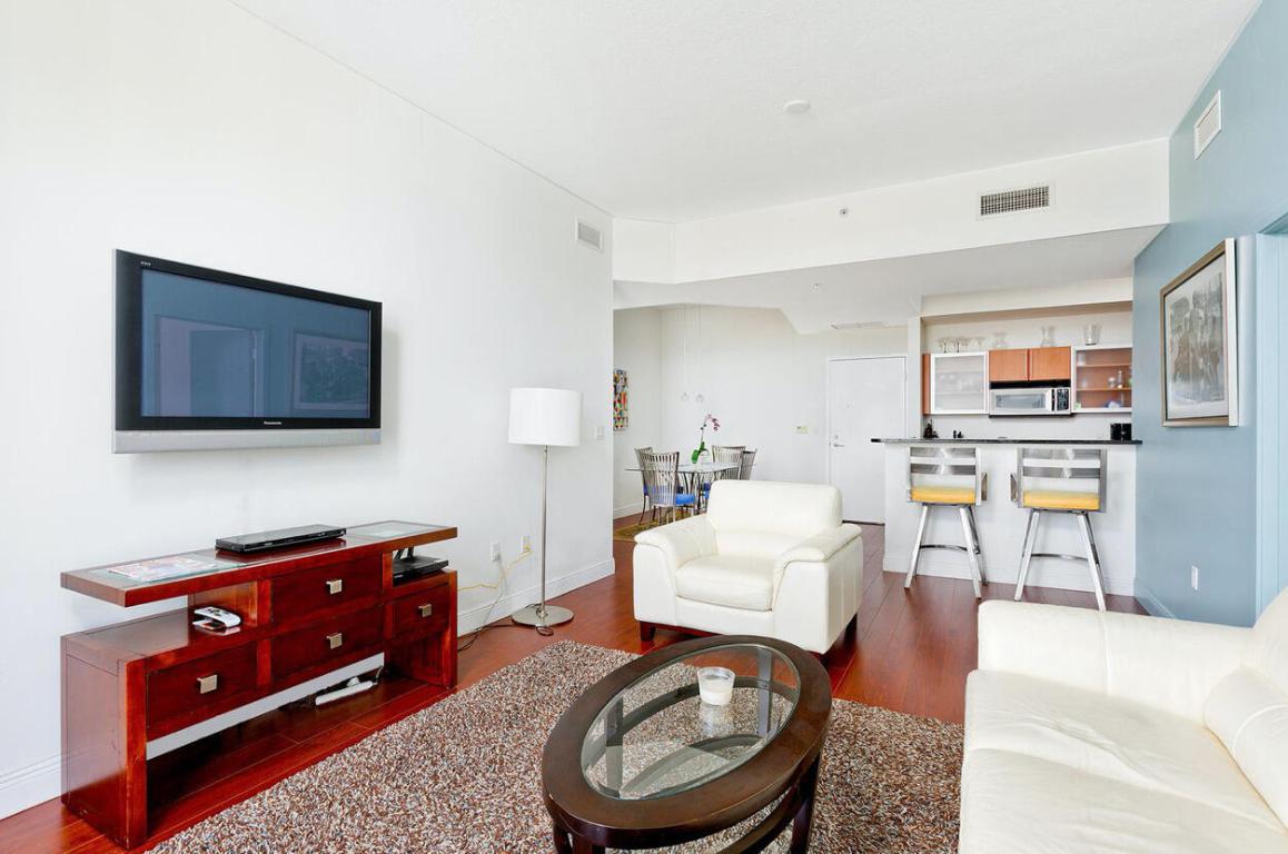 1551 N Flagler Dr Unit Drive Uph 2 (Annual Or Seasonal