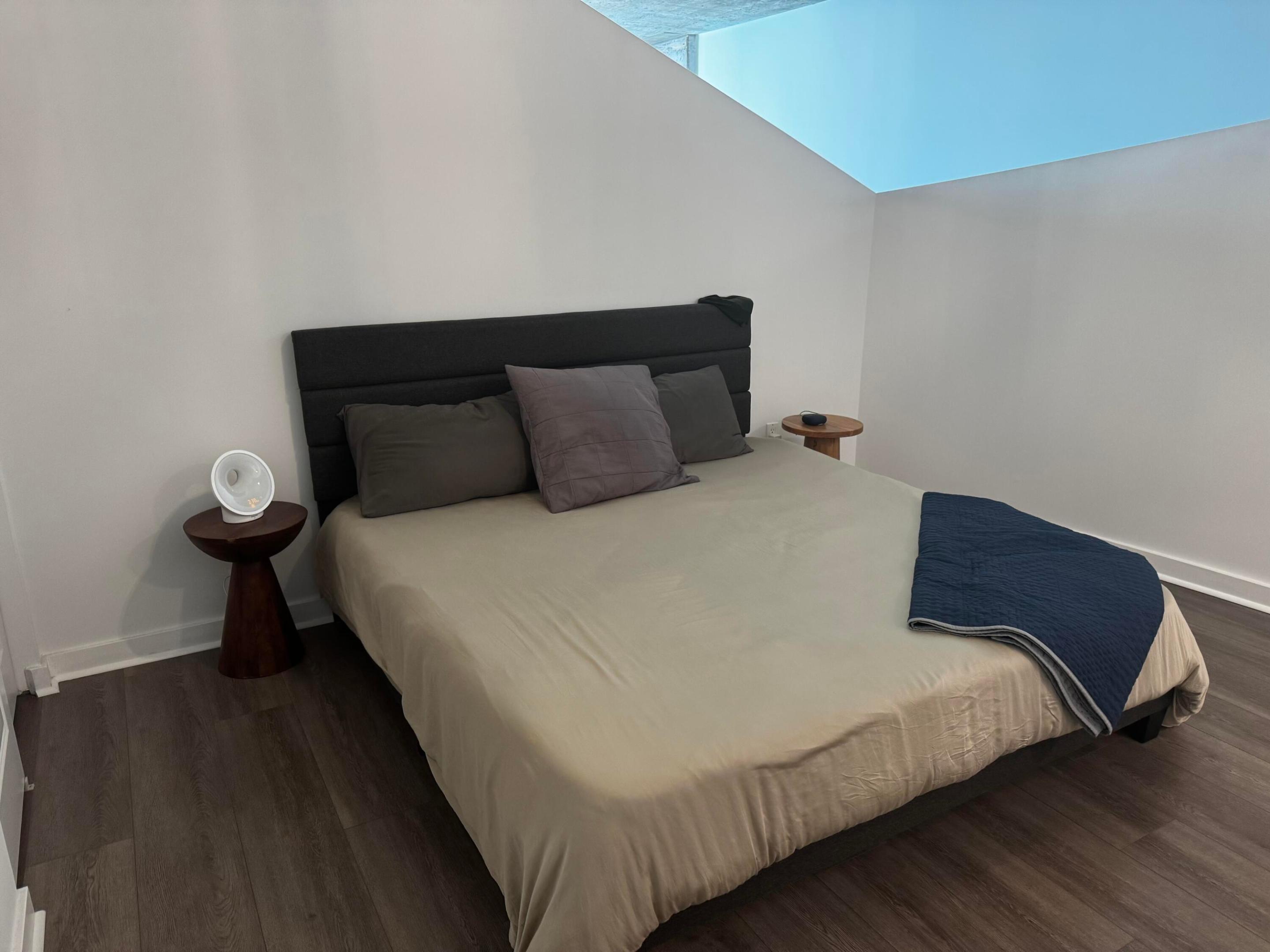 300 S Australian Avenue 716