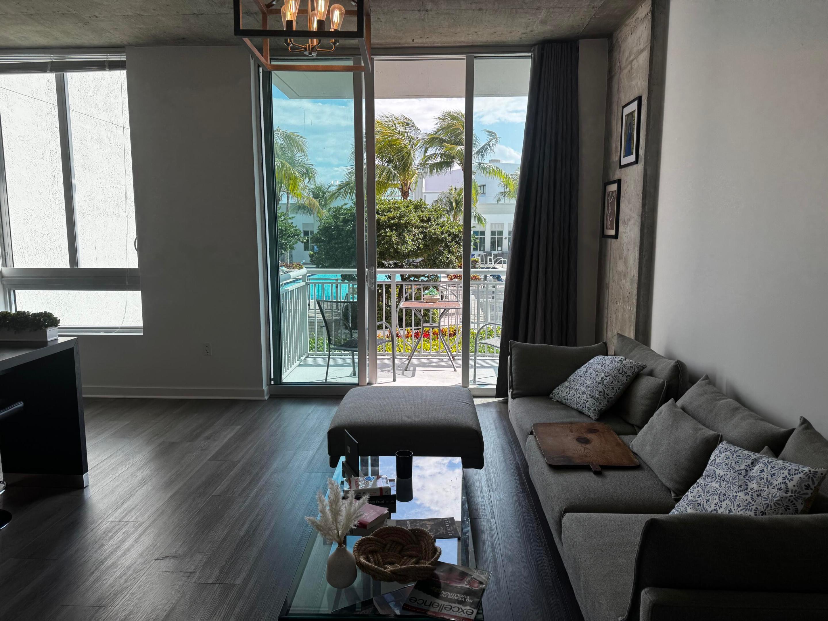 300 S Australian Avenue 716