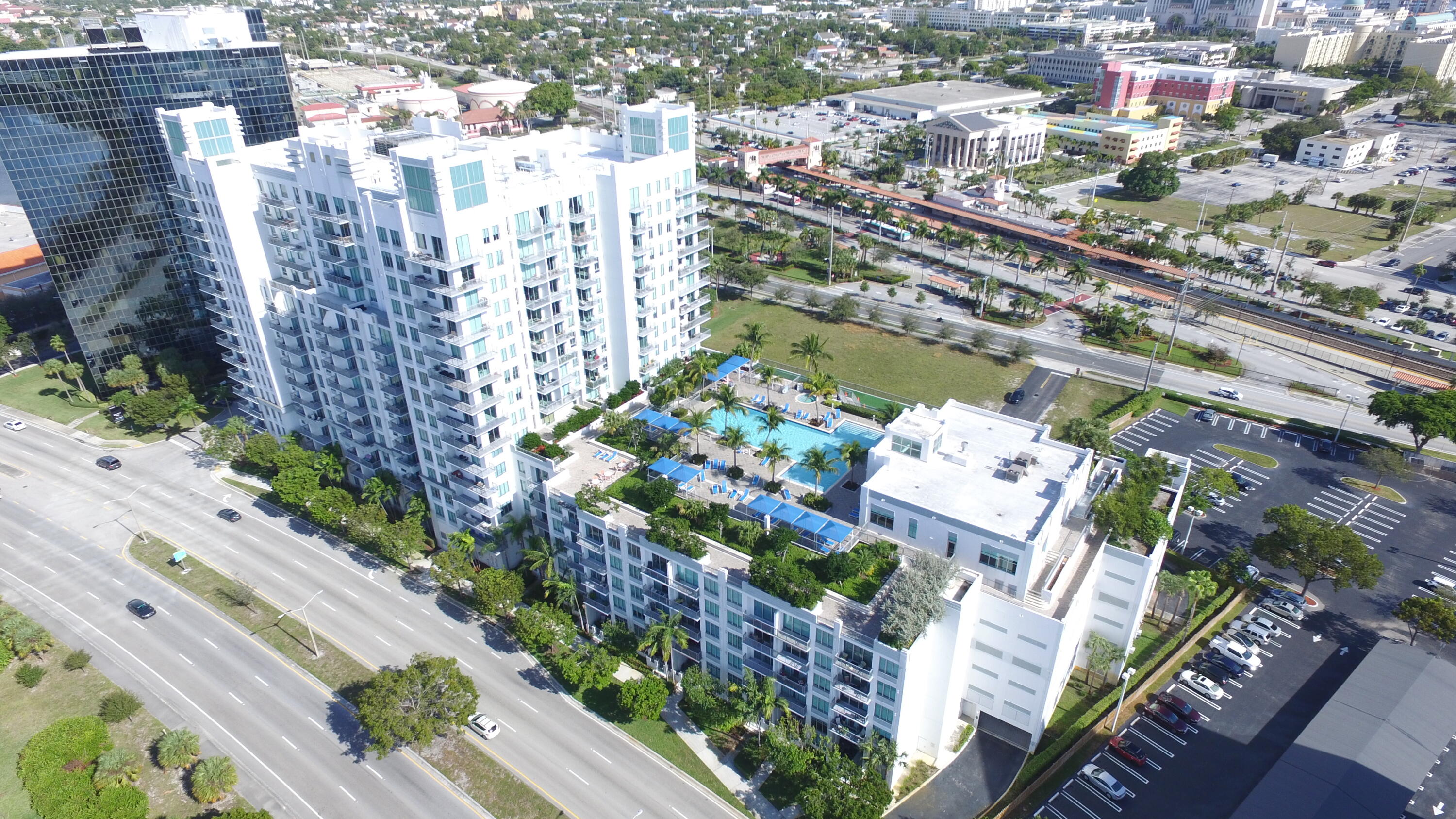 300 S Australian Avenue 716
