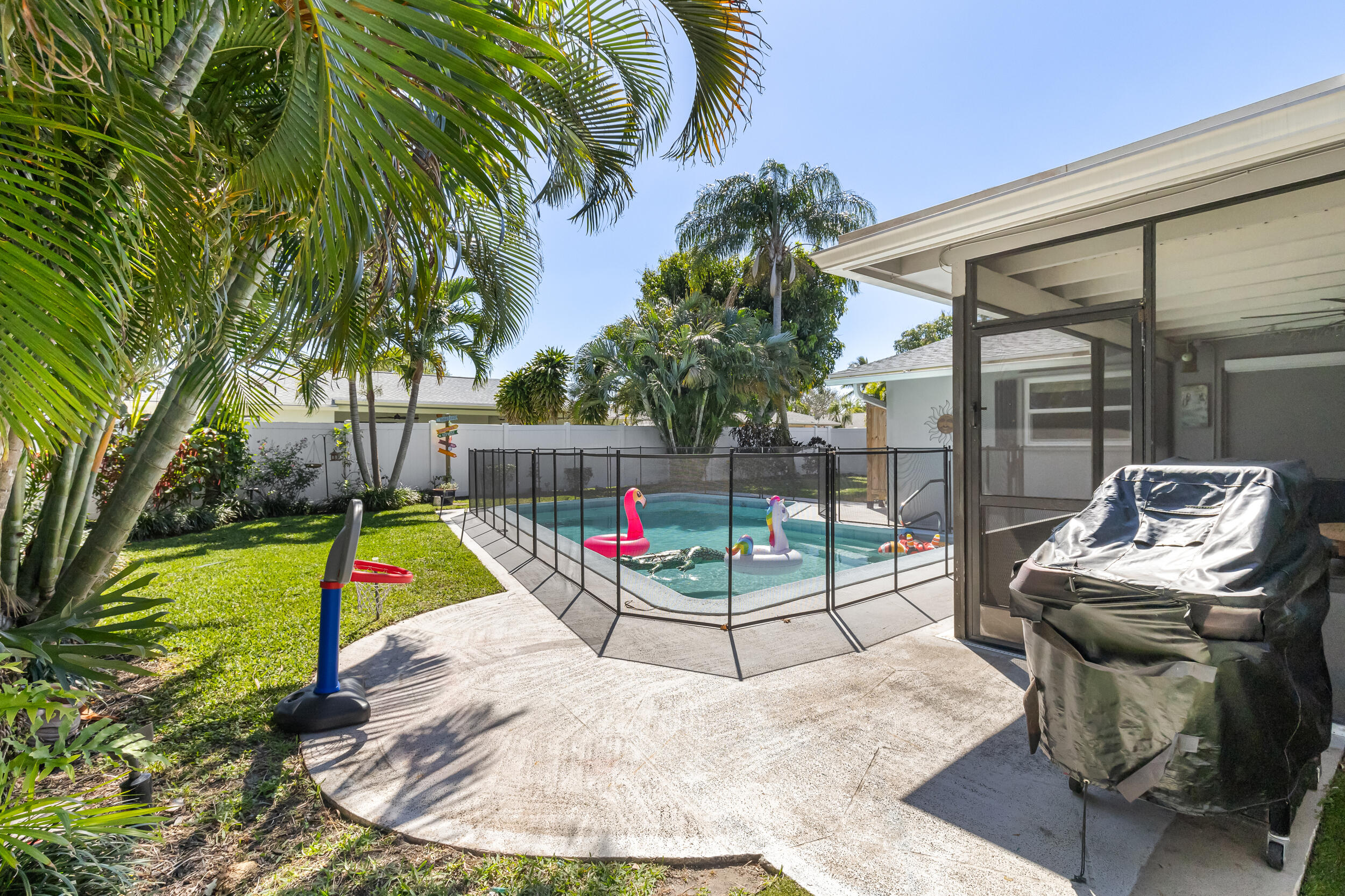 4256 Gardenia Drive