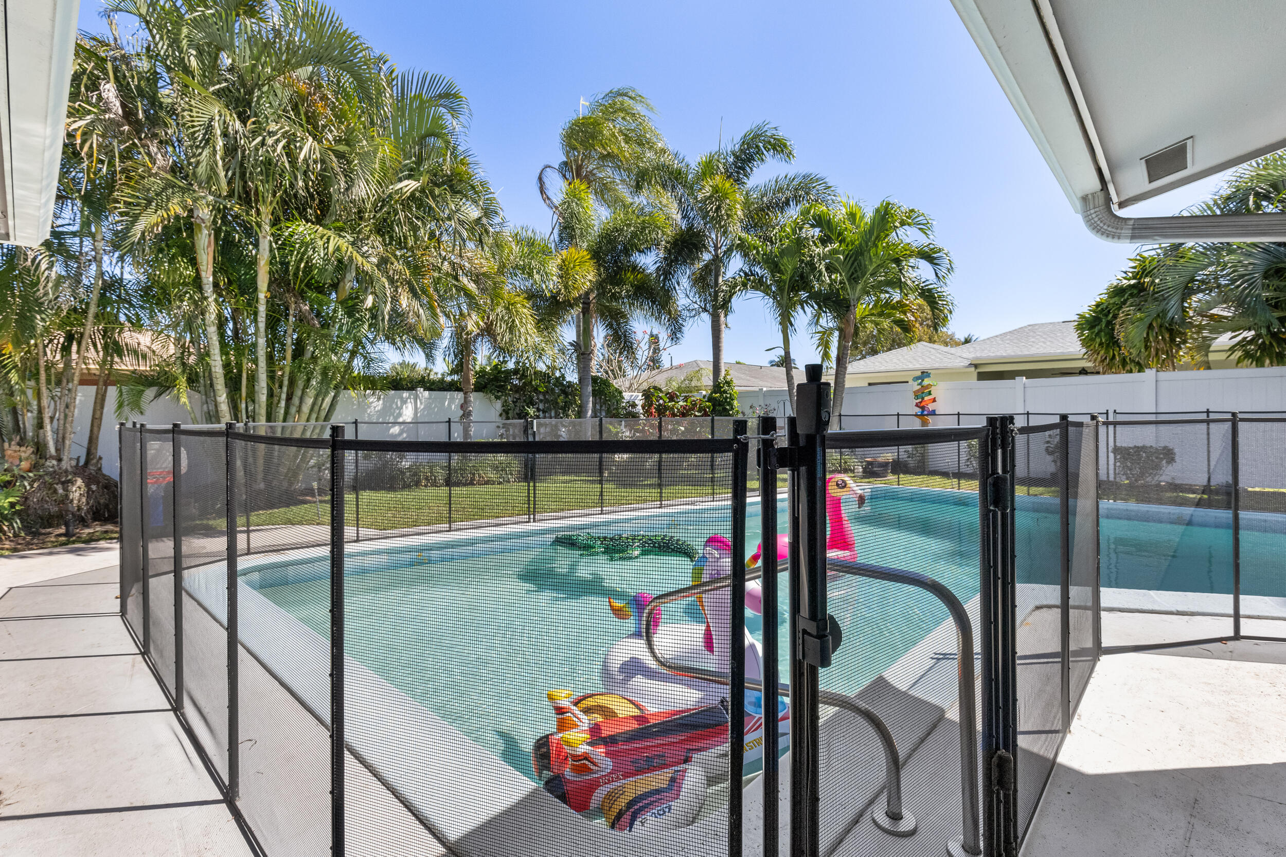 4256 Gardenia Drive