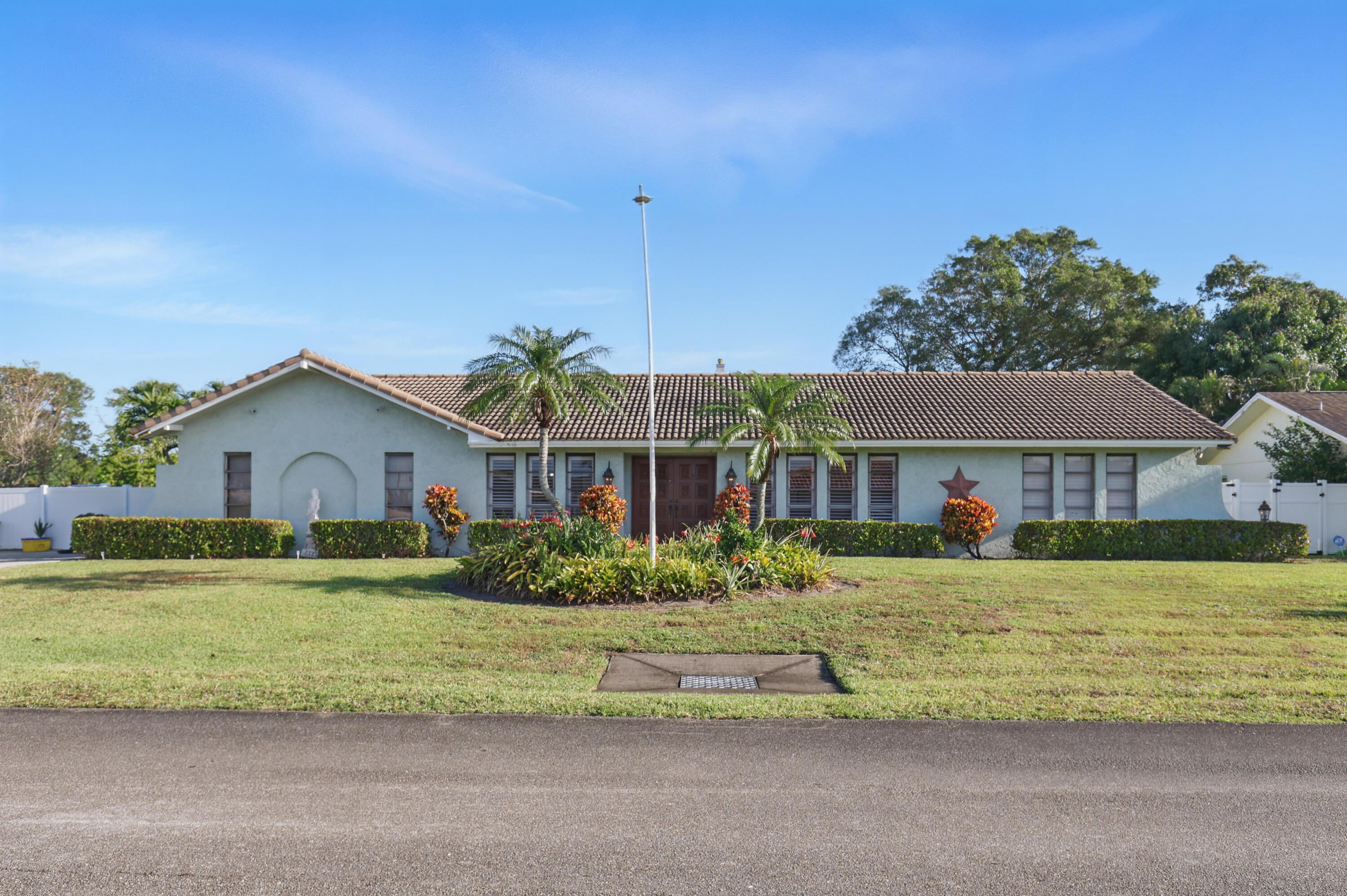 4125 Ilex Circle