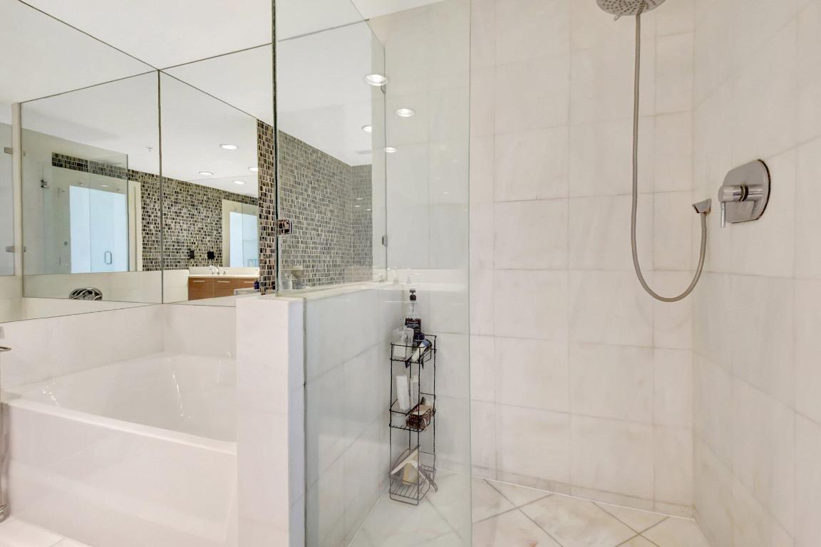 480 Hibiscus Street 736