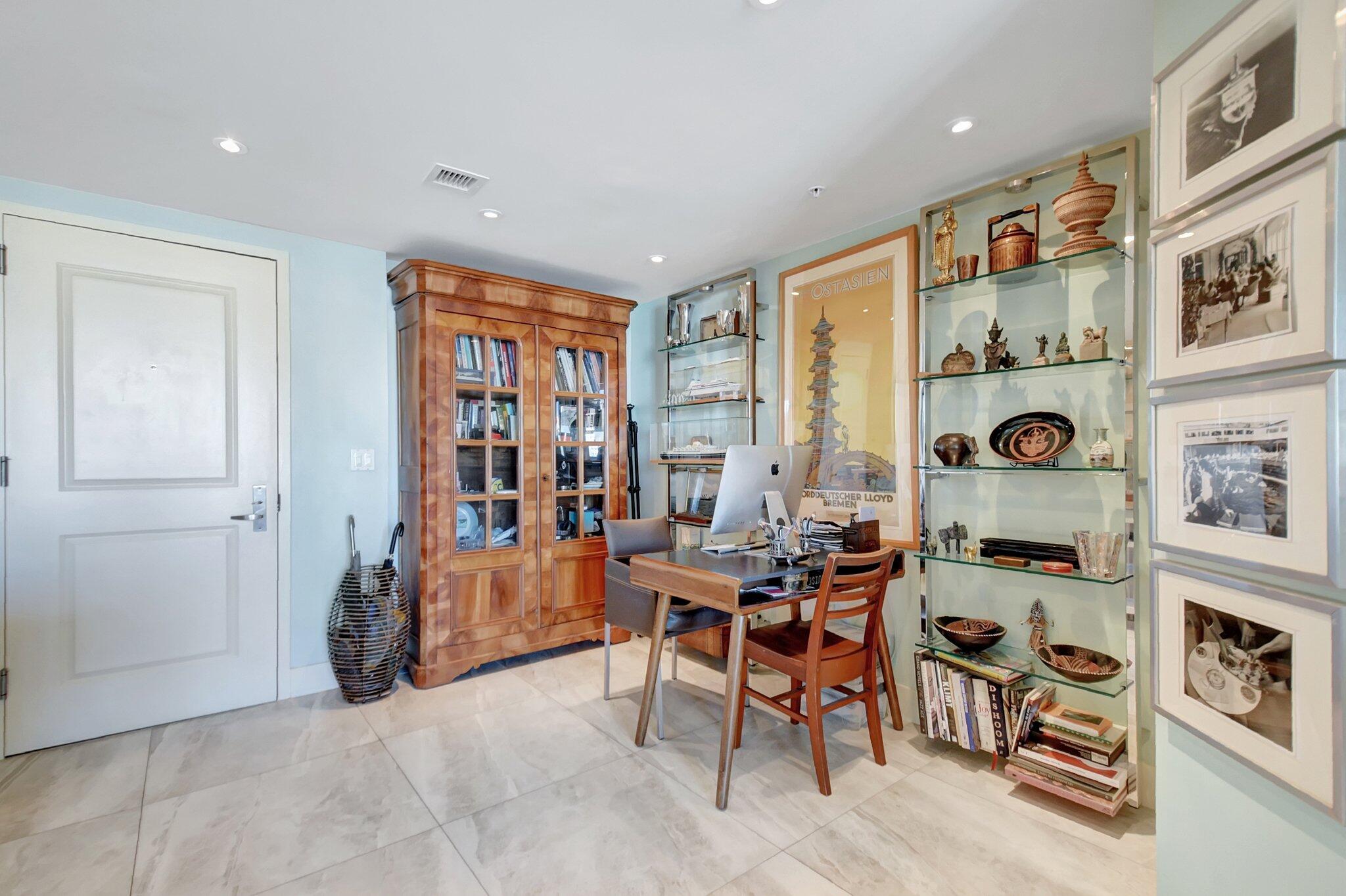 480 Hibiscus Street 736