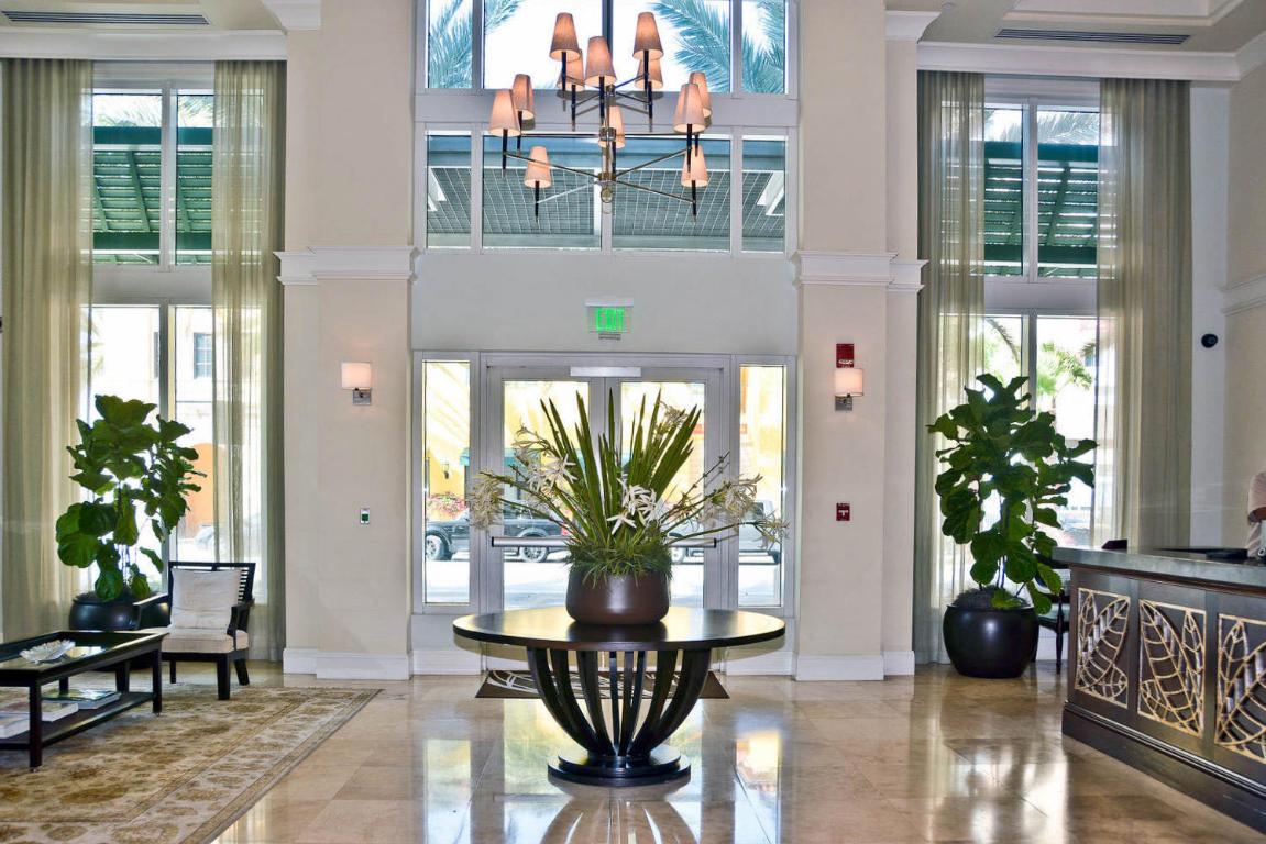 480 Hibiscus Street 736