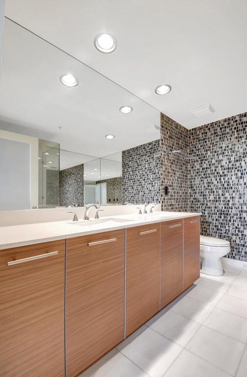 480 Hibiscus Street 736