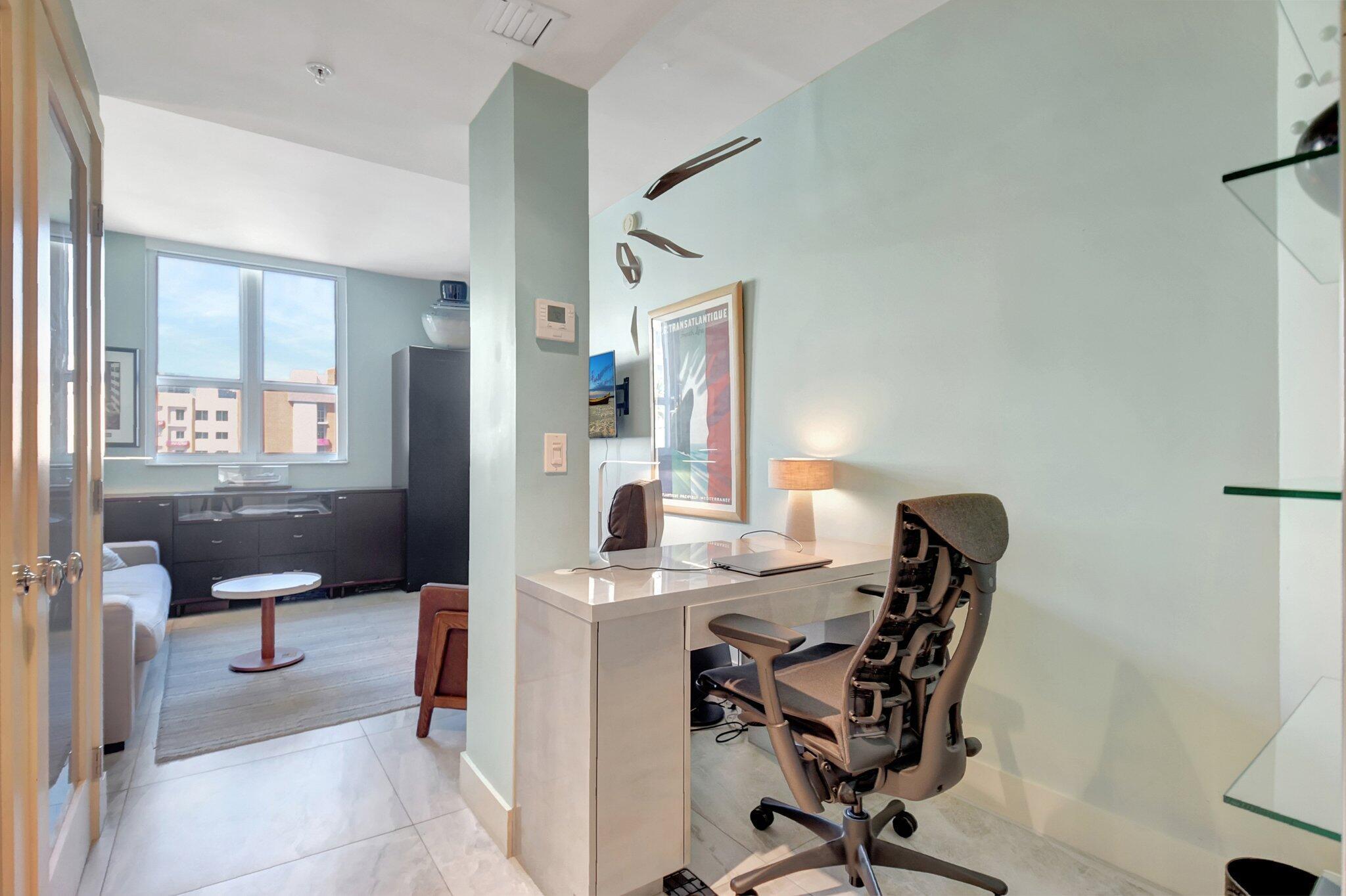 480 Hibiscus Street 736