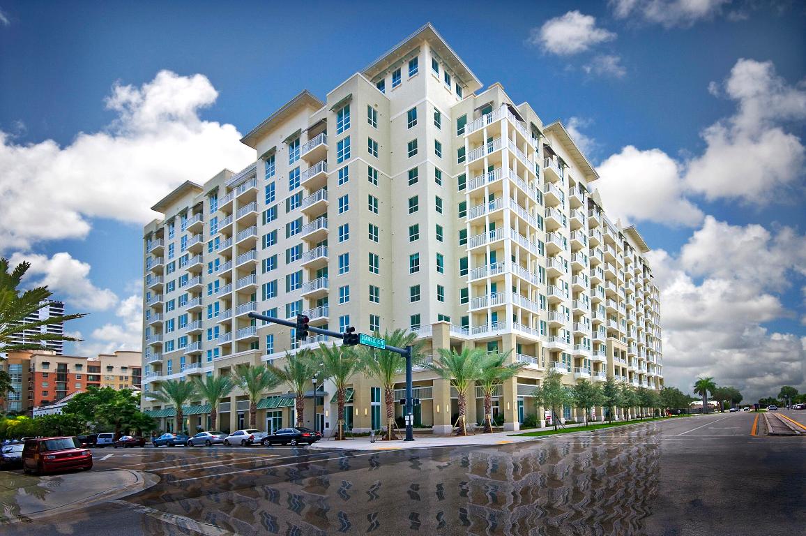 480 Hibiscus Street 736