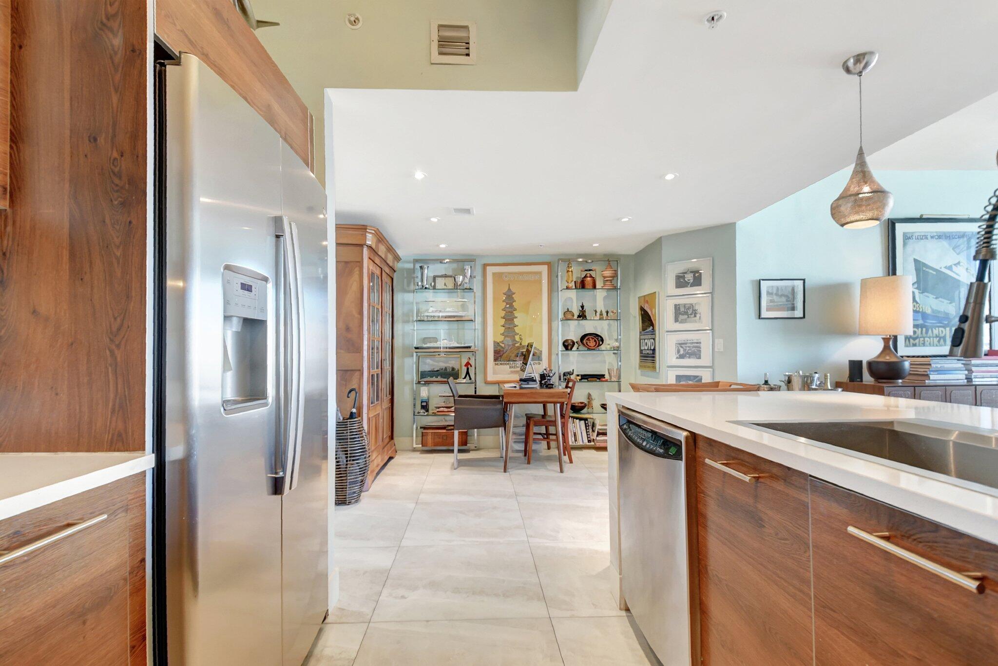 480 Hibiscus Street 736