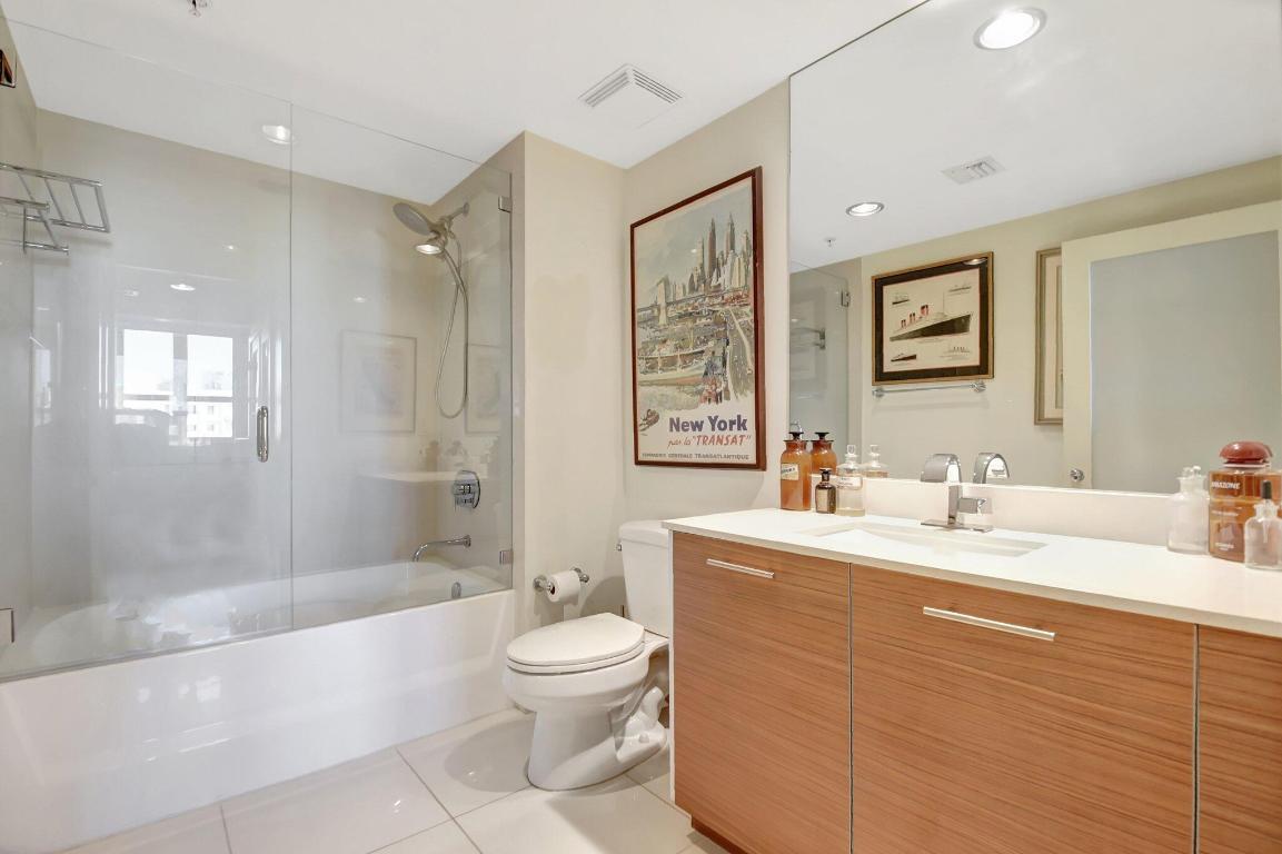 480 Hibiscus Street 736