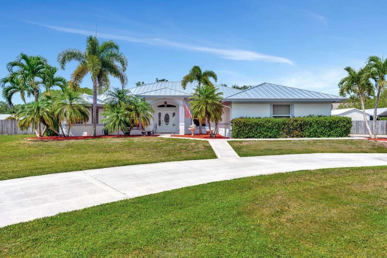 13229 158th Street N