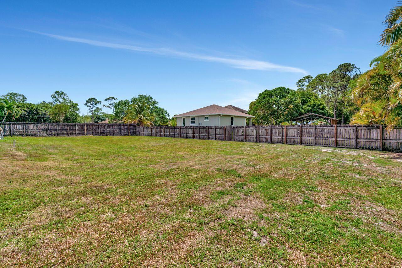 13229 158th Street N