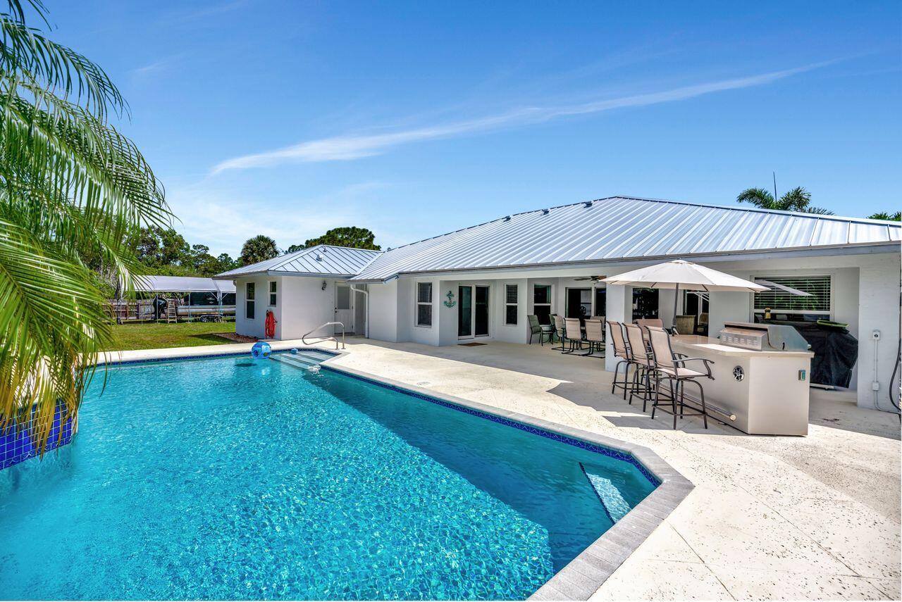 13229 158th Street N