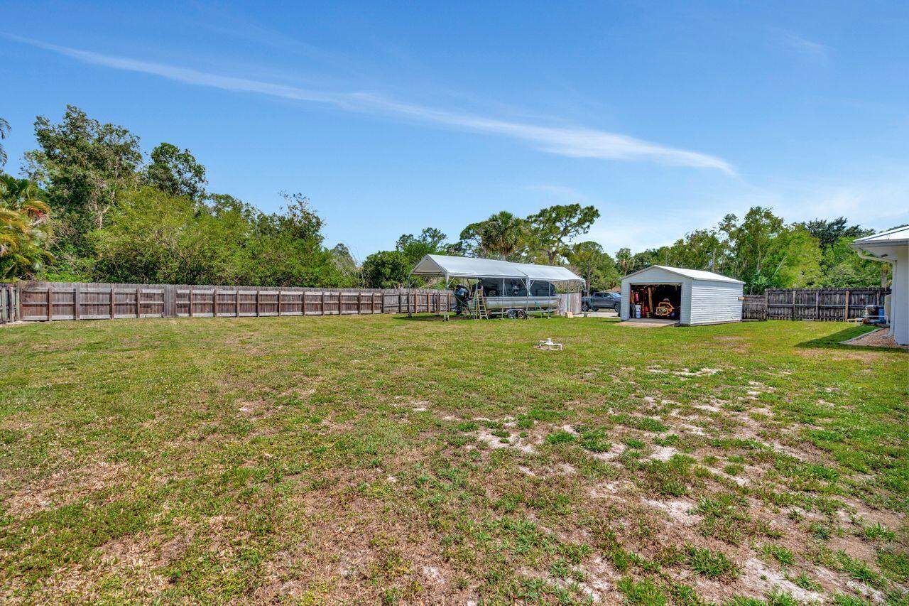 13229 158th Street N