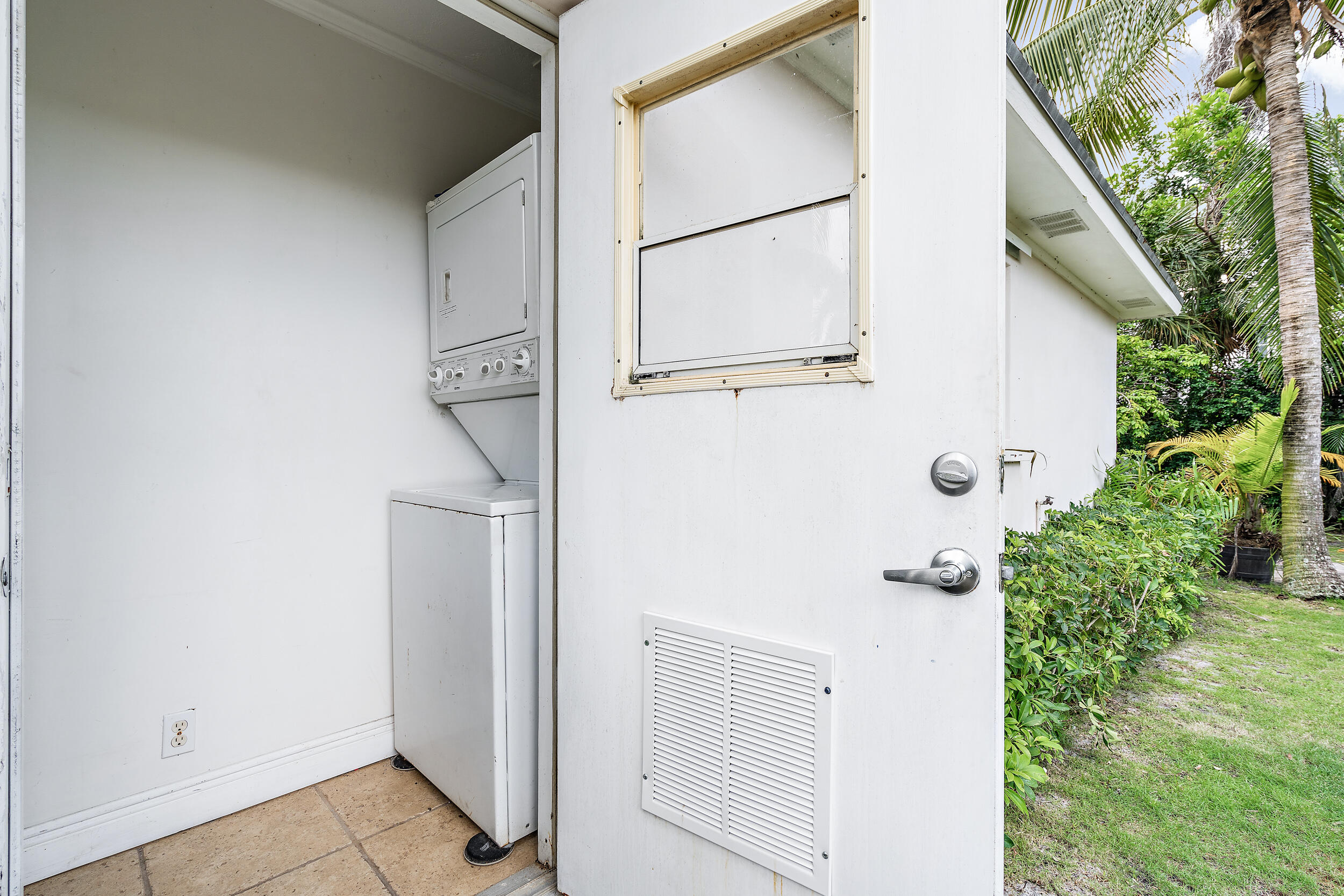 245 Cortez Road