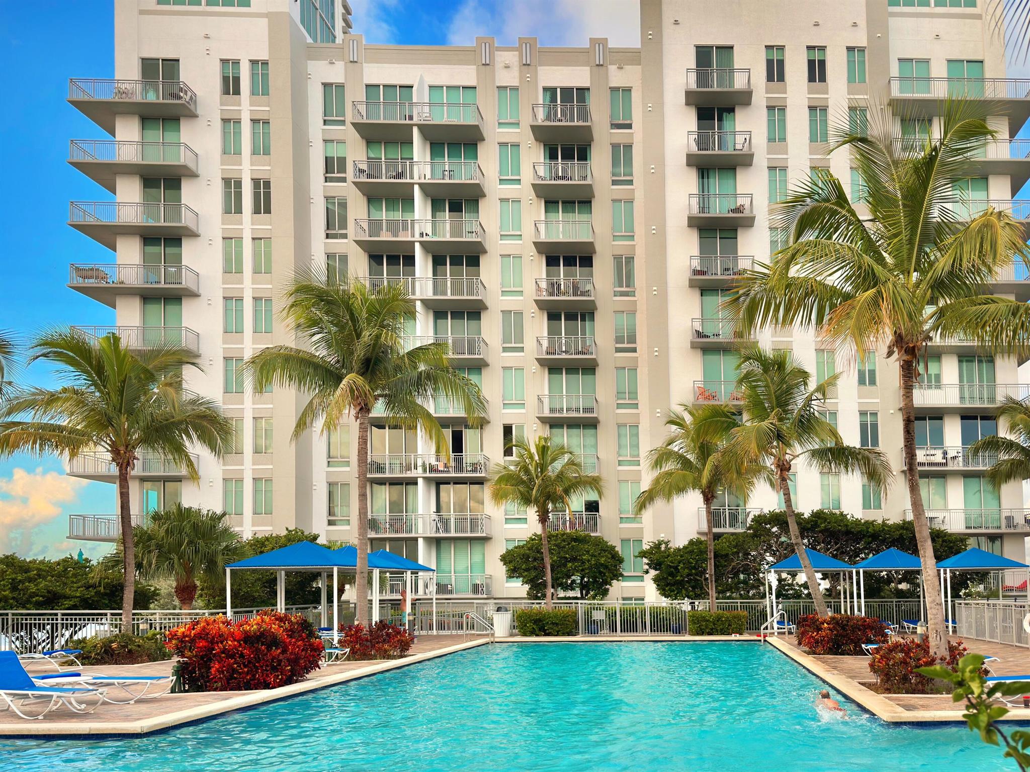 300 S Australian Avenue 708