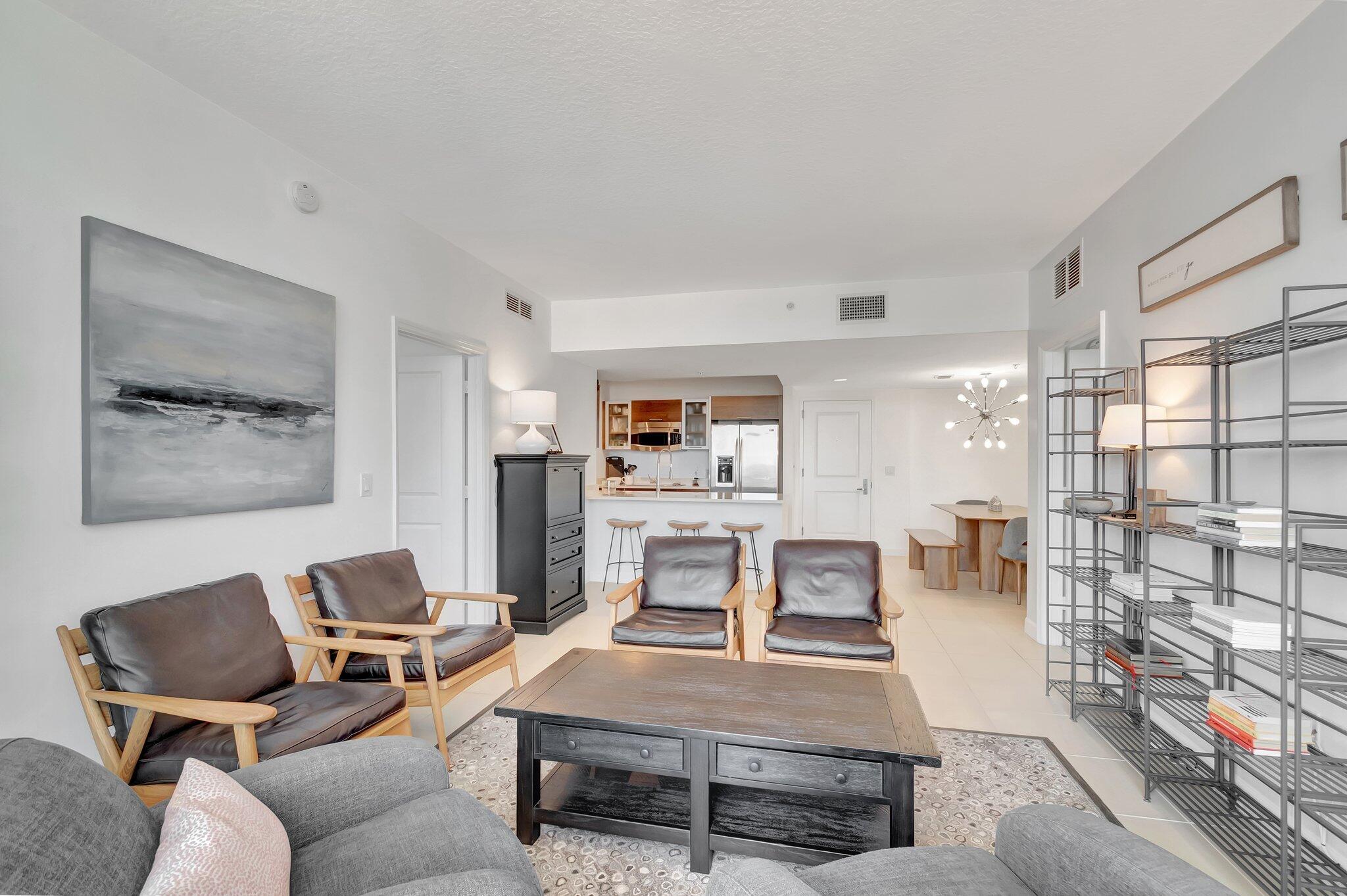 480 Hibiscus Street 709