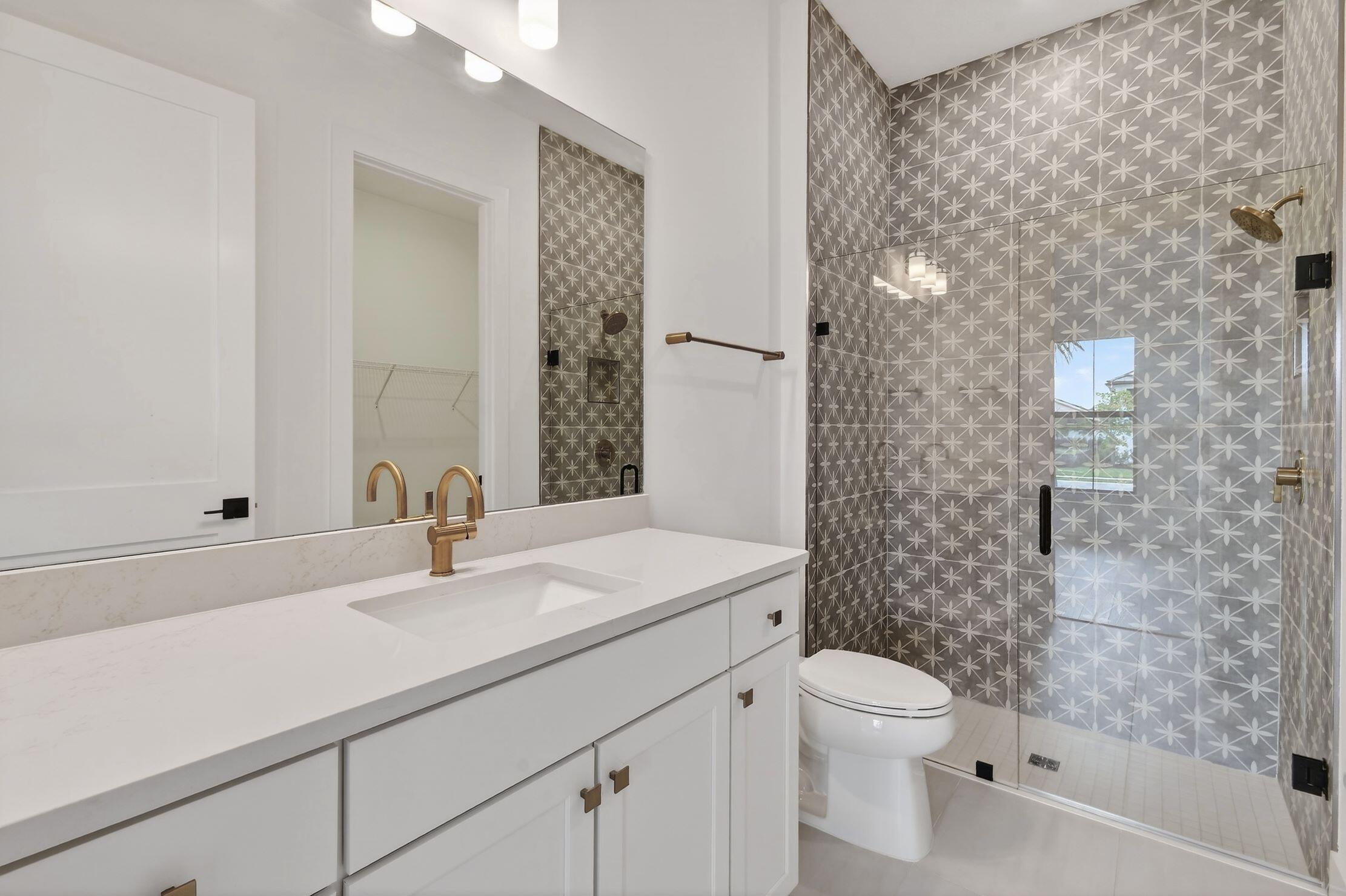13808 Dalrada Avenue Scarlett 67