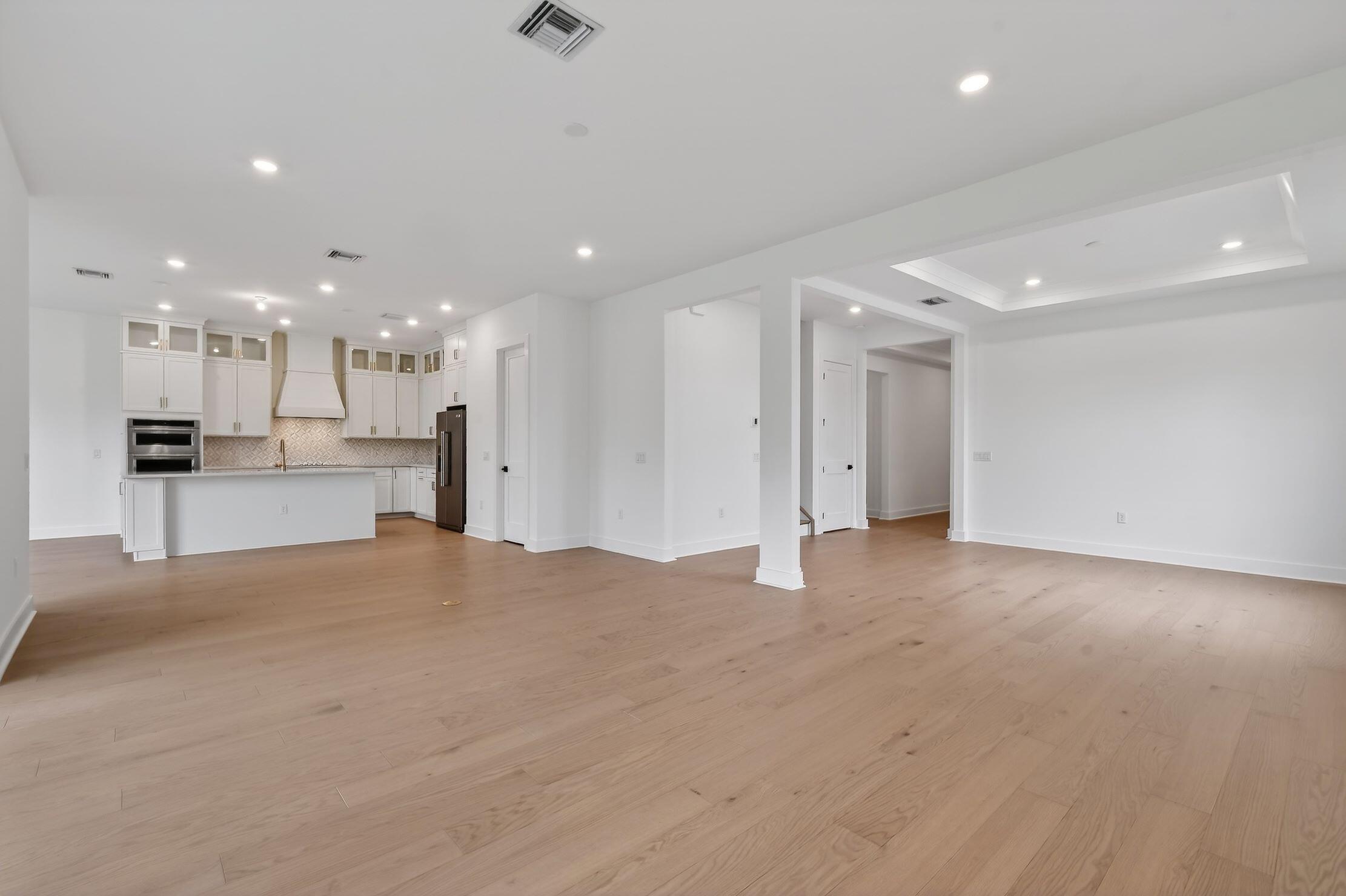 13808 Dalrada Avenue Scarlett 67