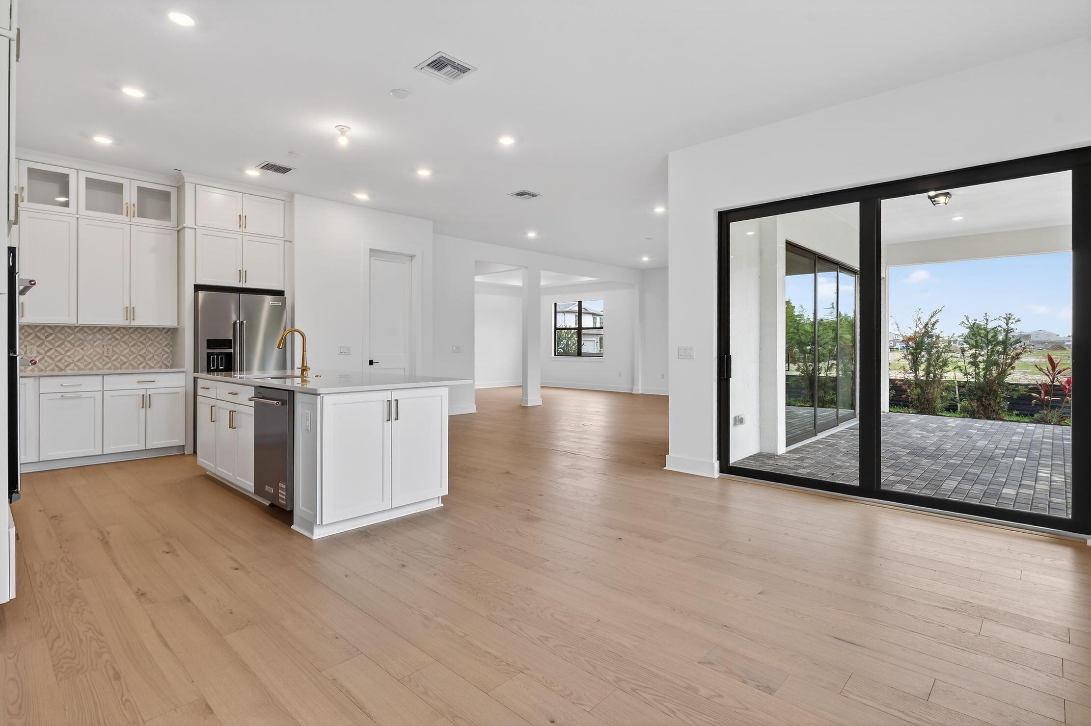 13808 Dalrada Avenue Scarlett 67