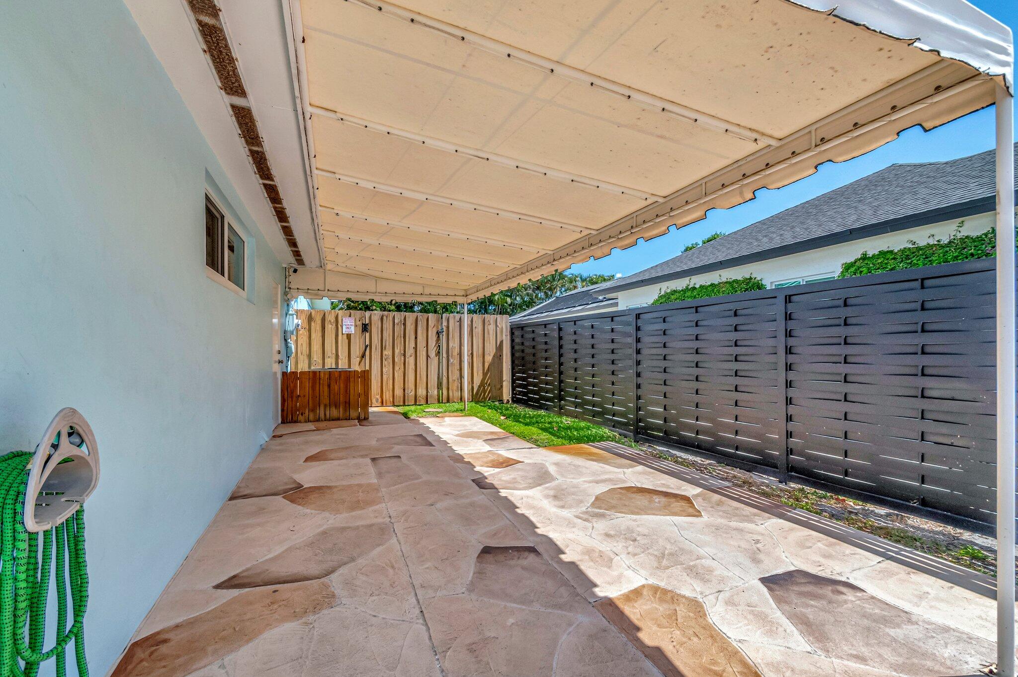 1835 Carandis Road