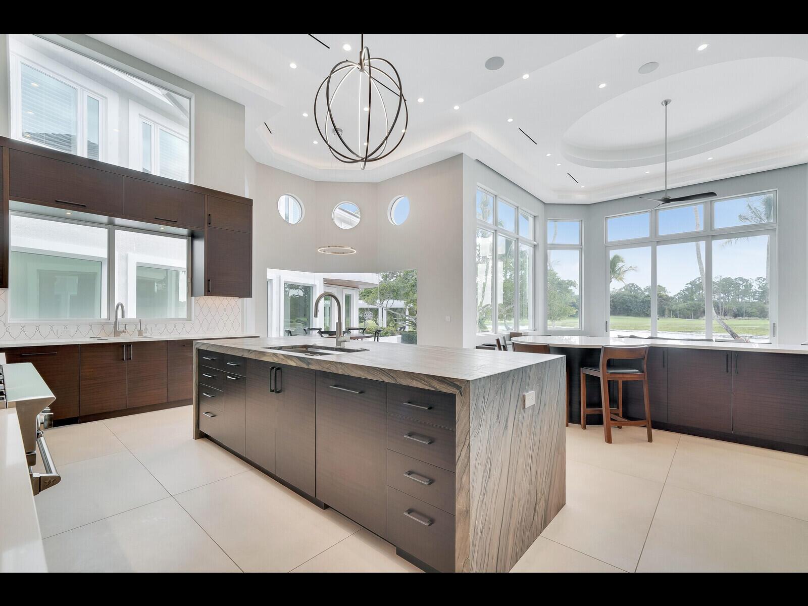 12990 Marsh Landing