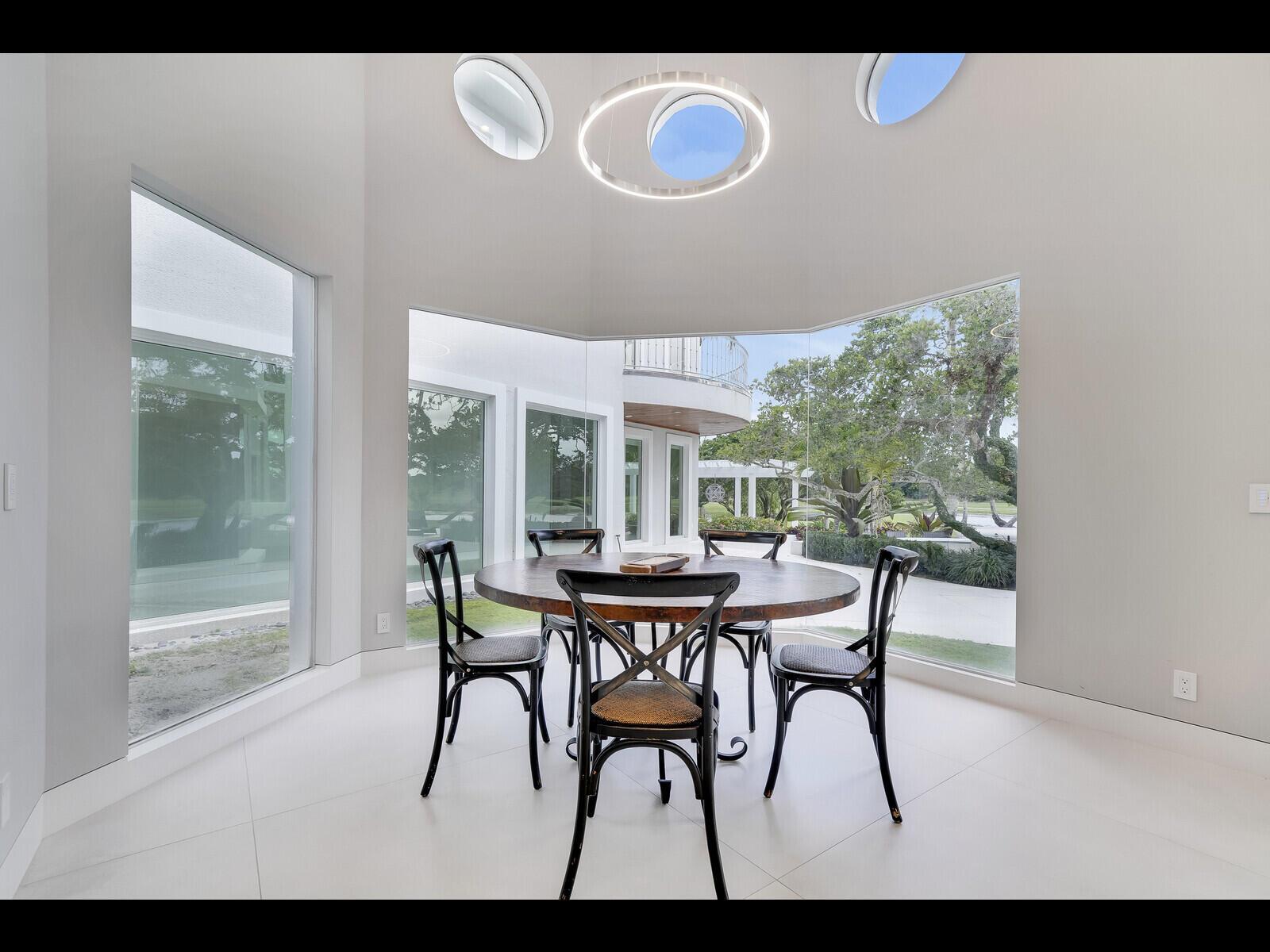 12990 Marsh Landing
