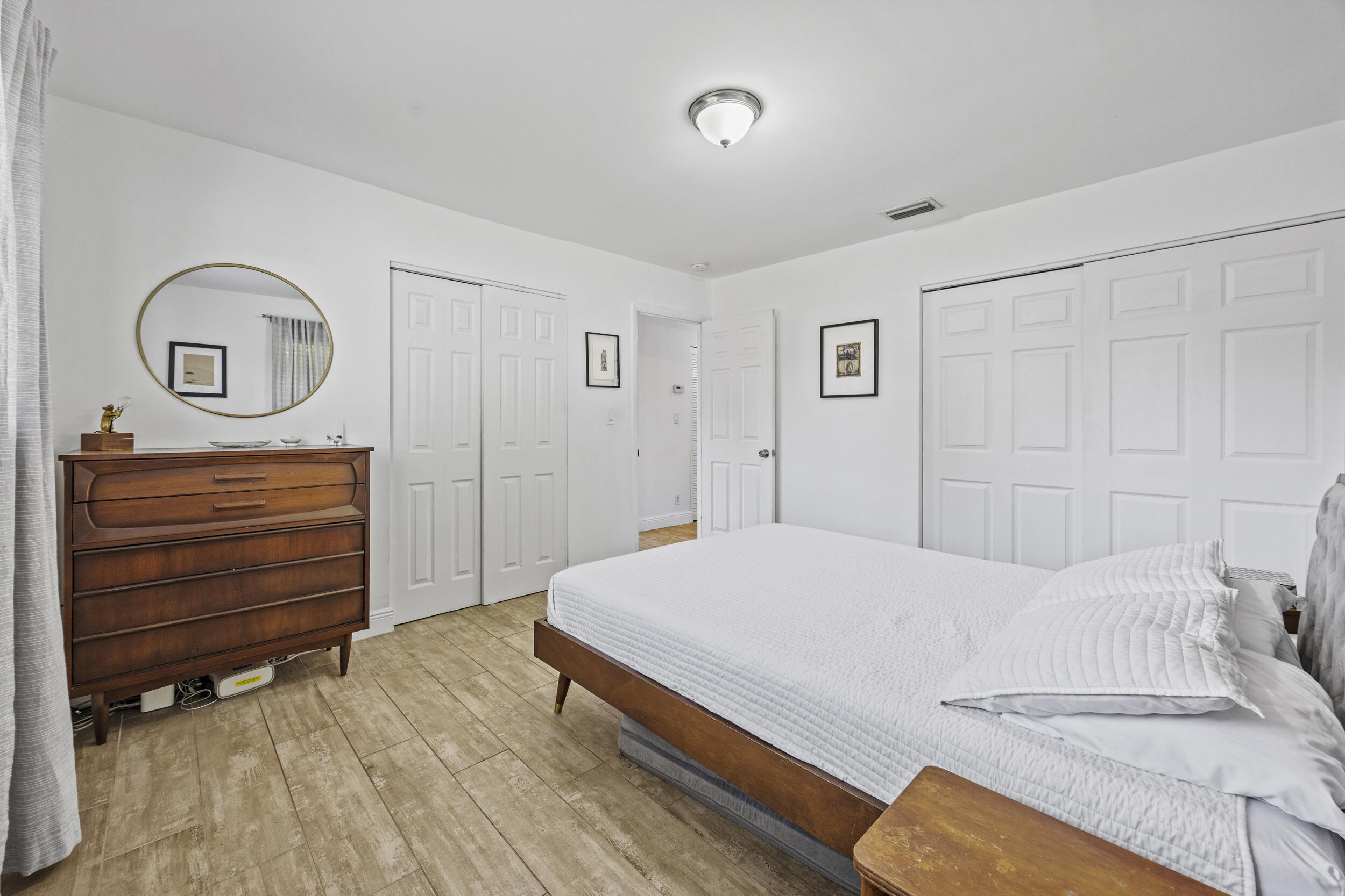 407 Riverside Drive
