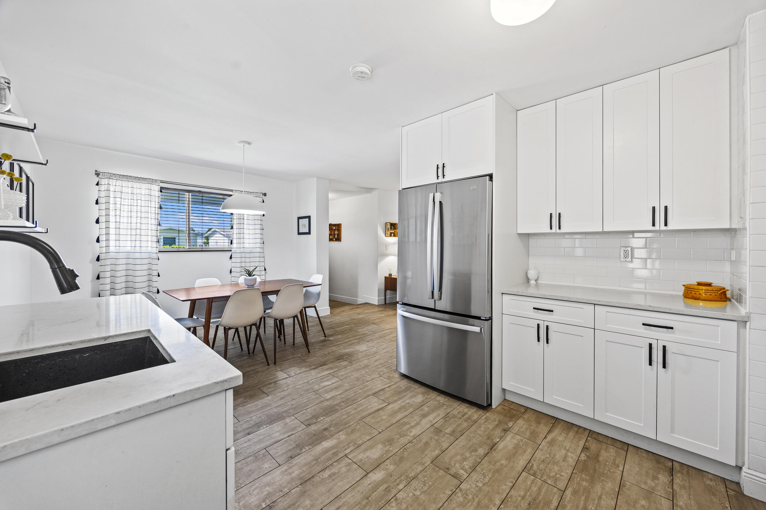 407 Riverside Drive