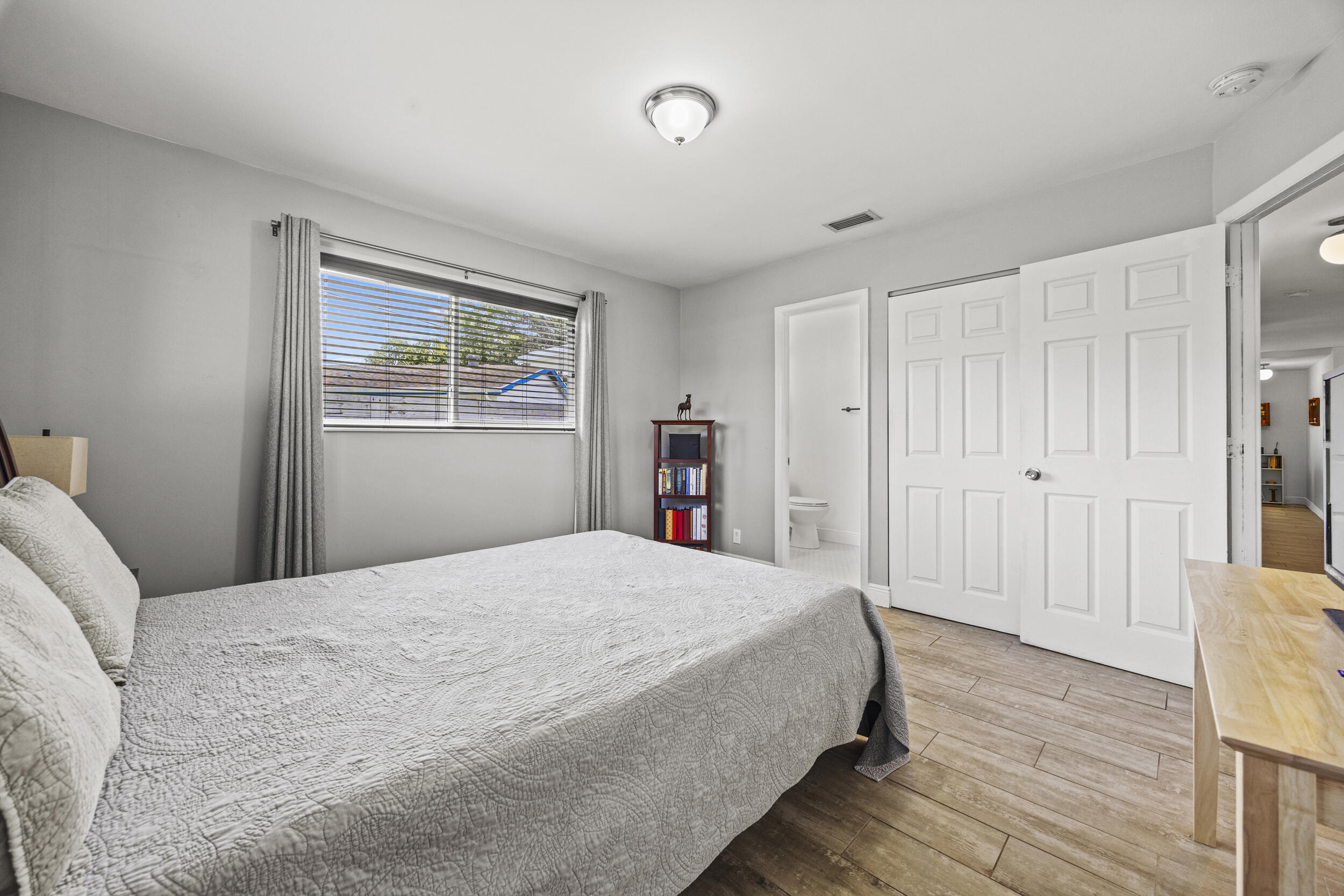 407 Riverside Drive