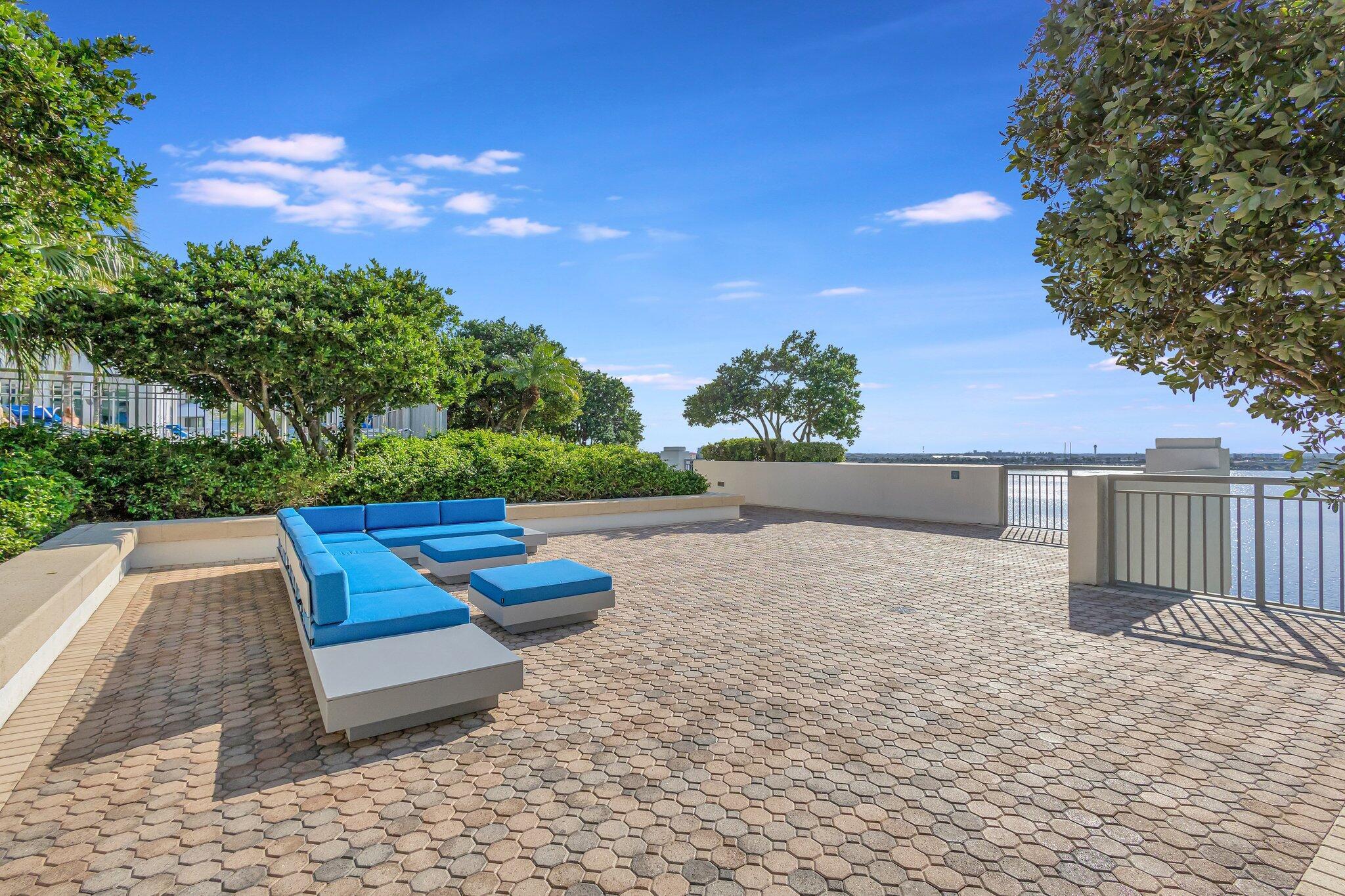 300 S Australian Avenue 1208