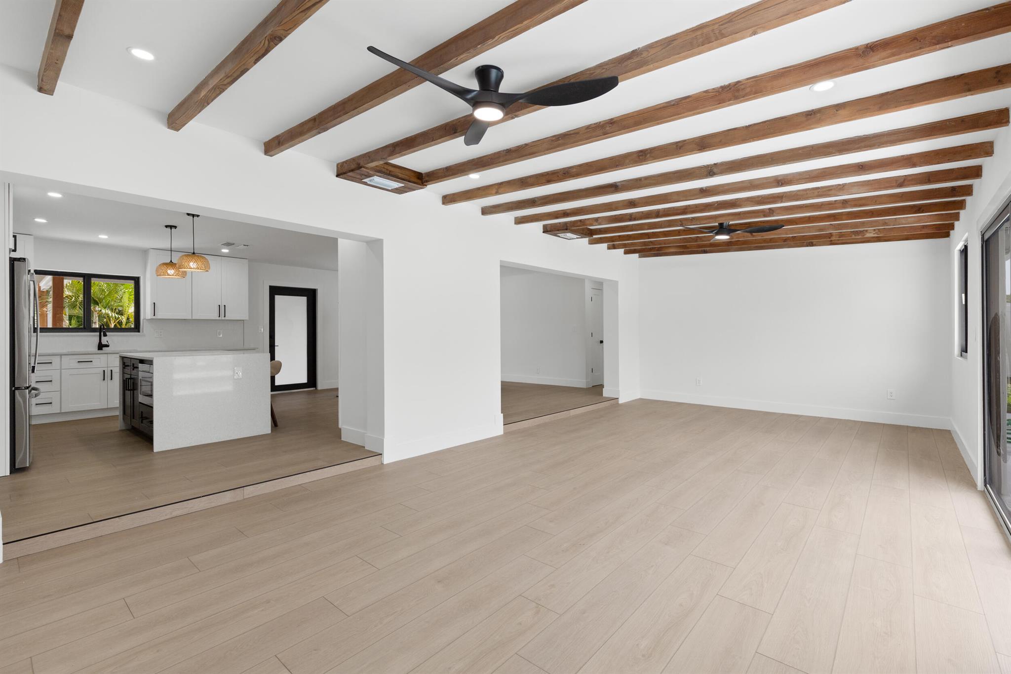 3914 Holly Drive
