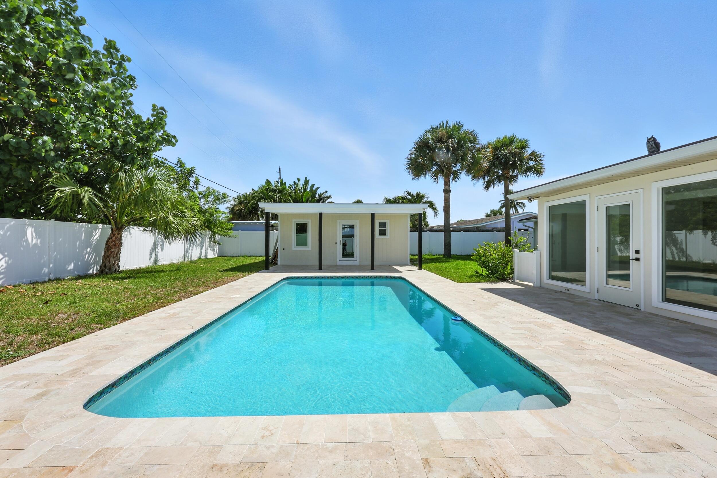 18965 SE Southgate Drive