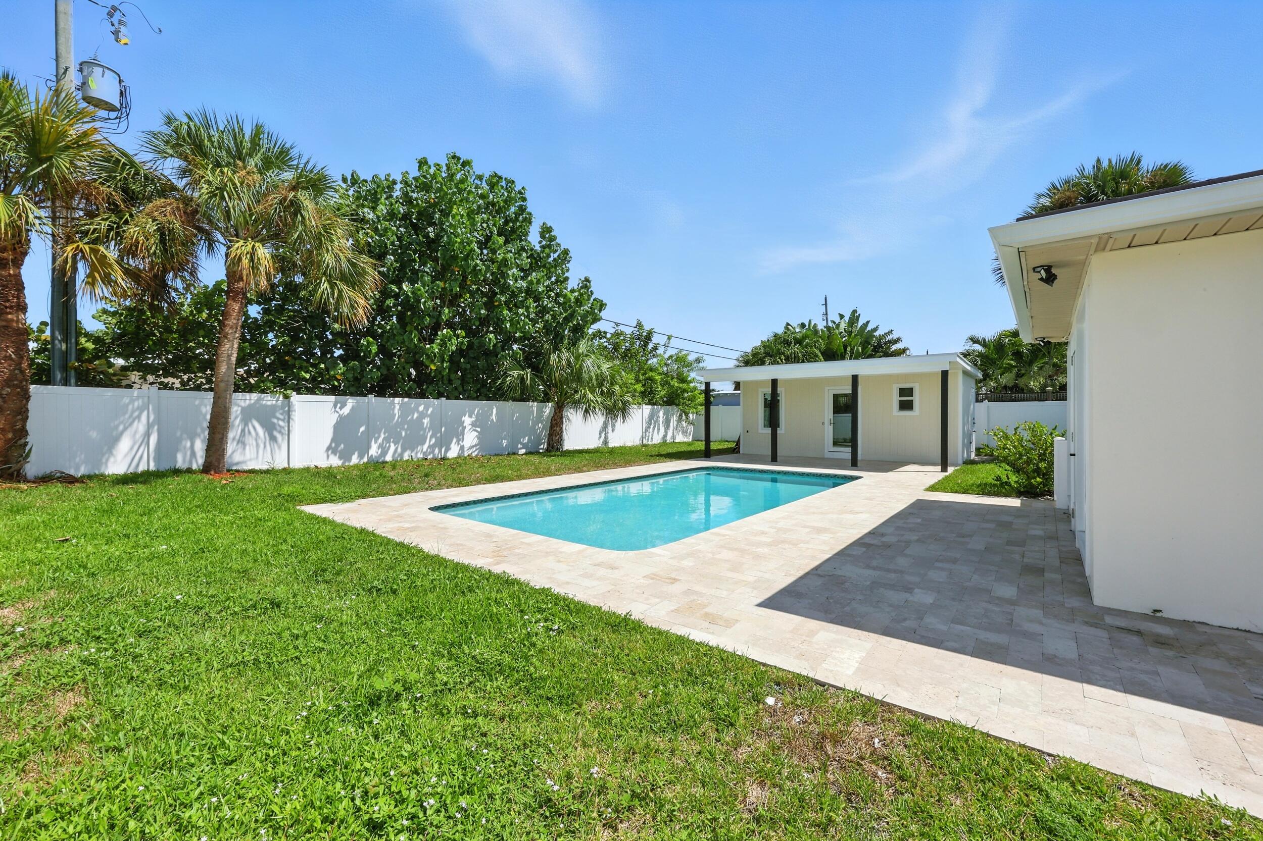 18965 SE Southgate Drive