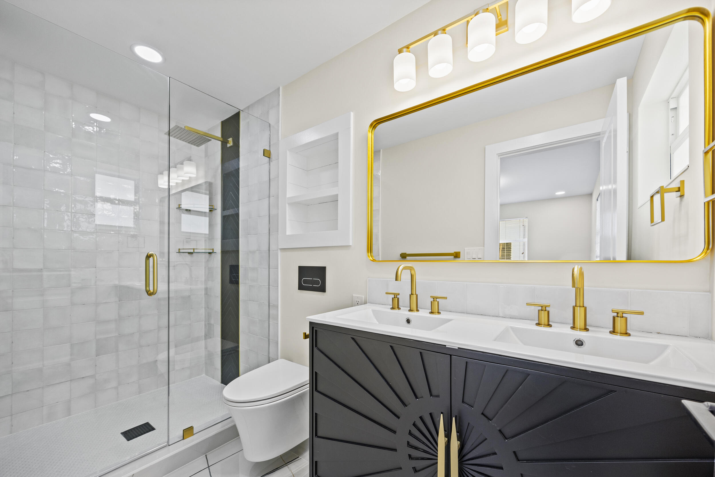 18965 SE Southgate Drive