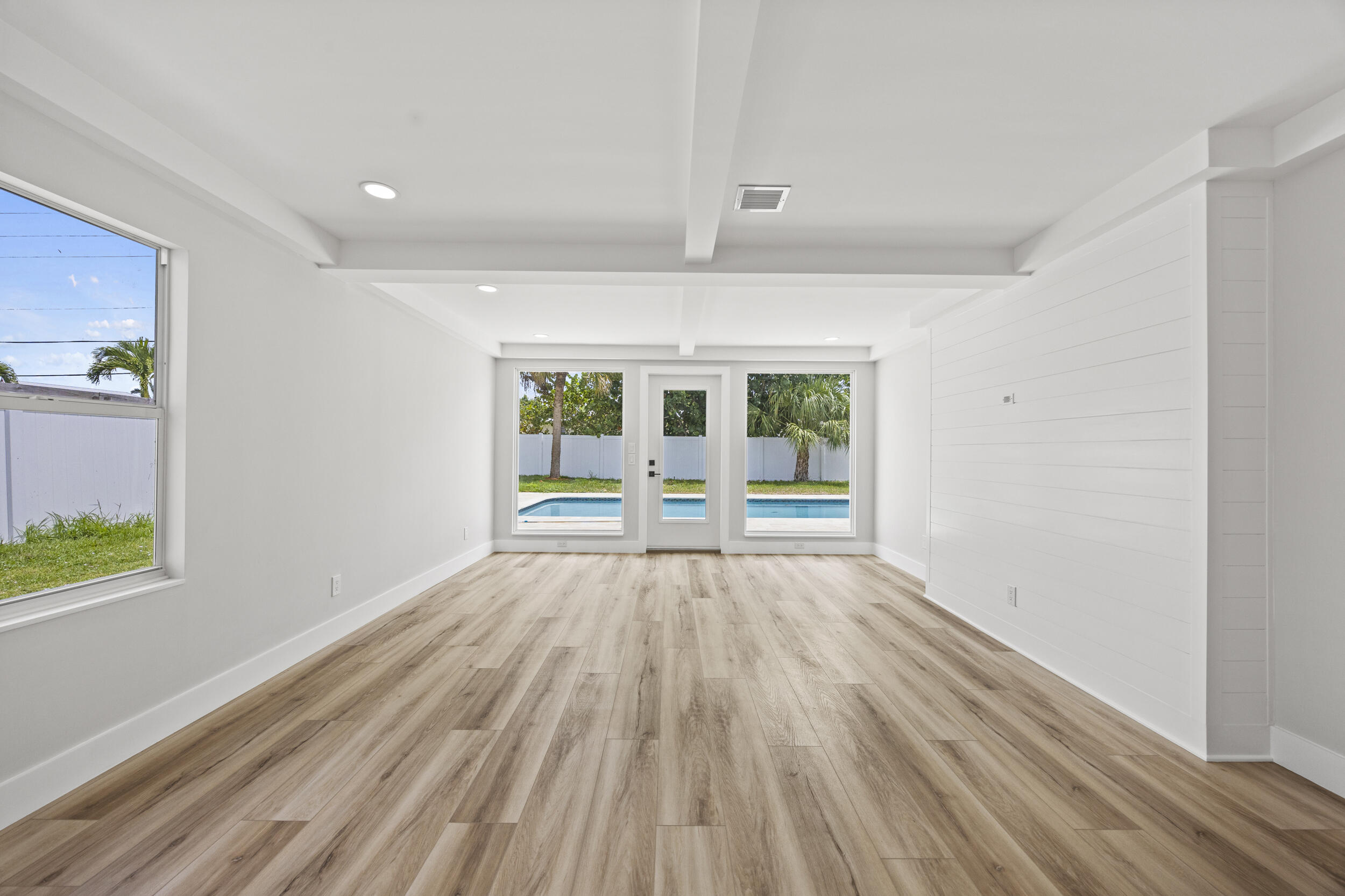 18965 SE Southgate Drive