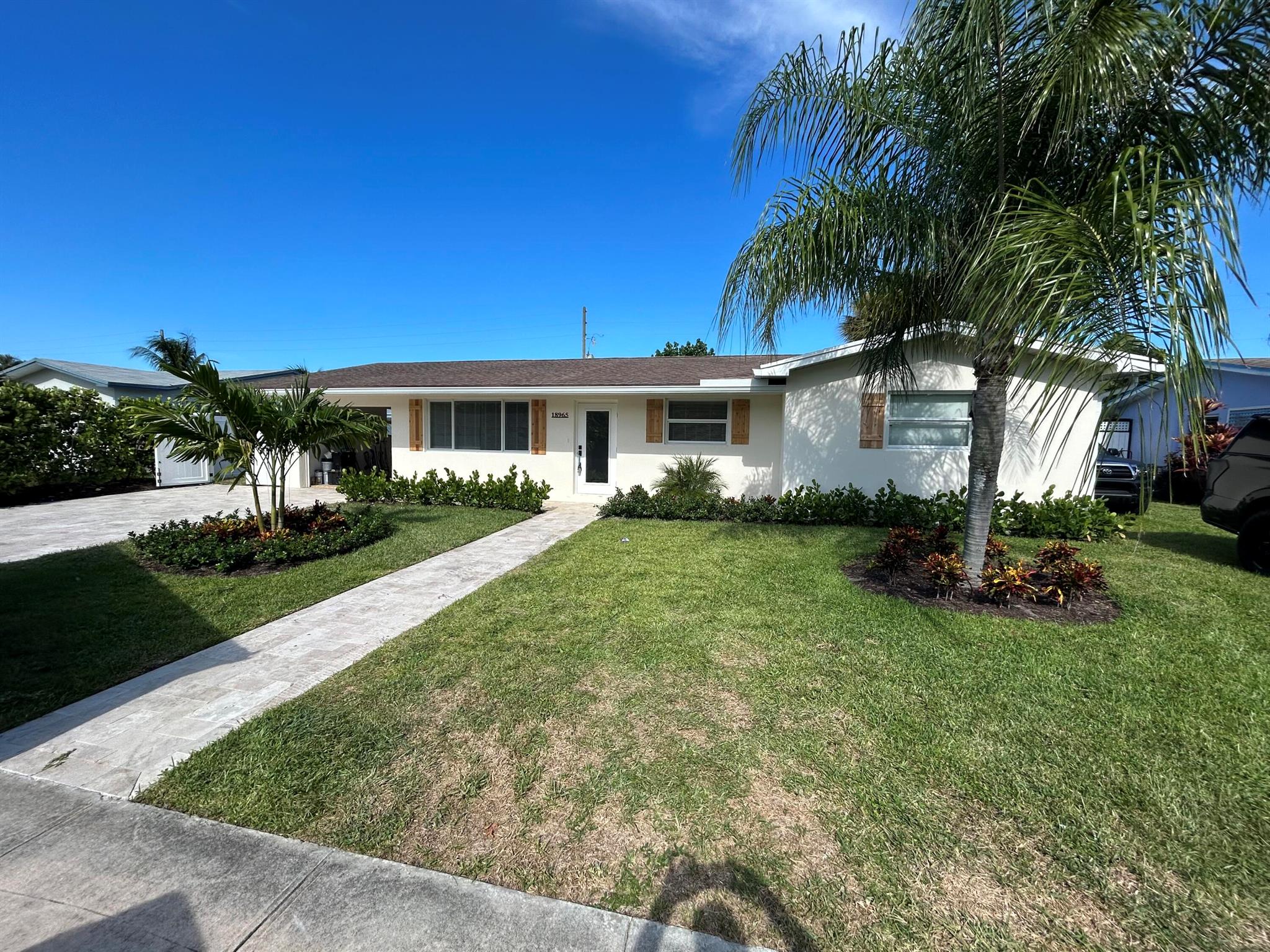 18965 SE Southgate Drive
