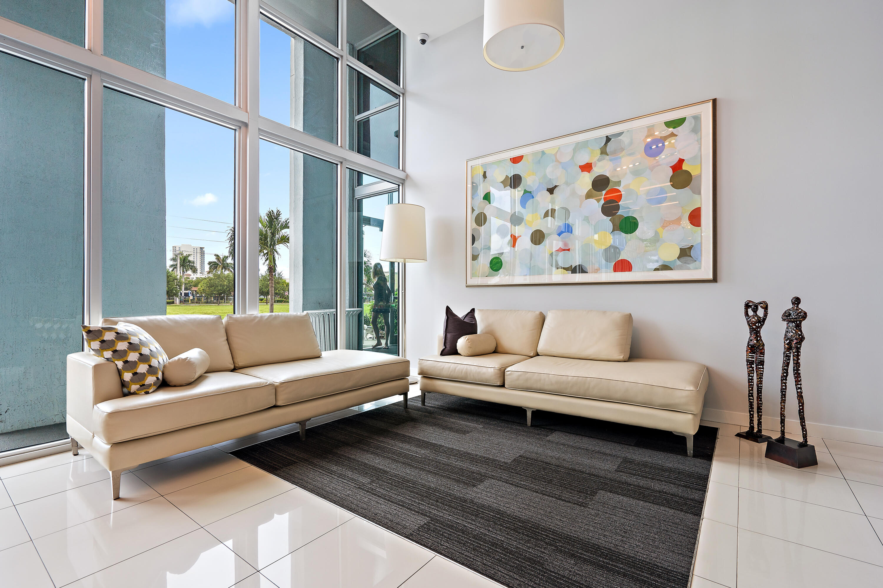 300 S Australian Avenue 128