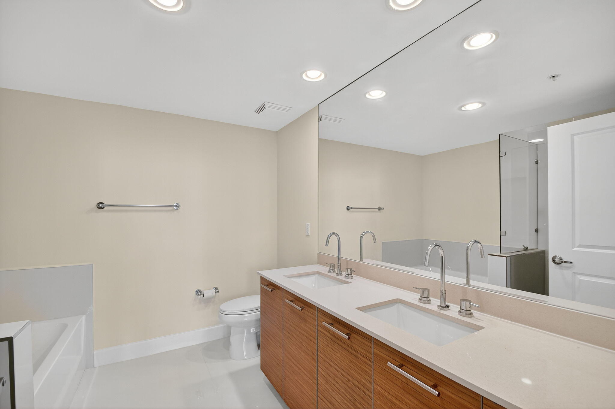 480 Hibiscus Street 338