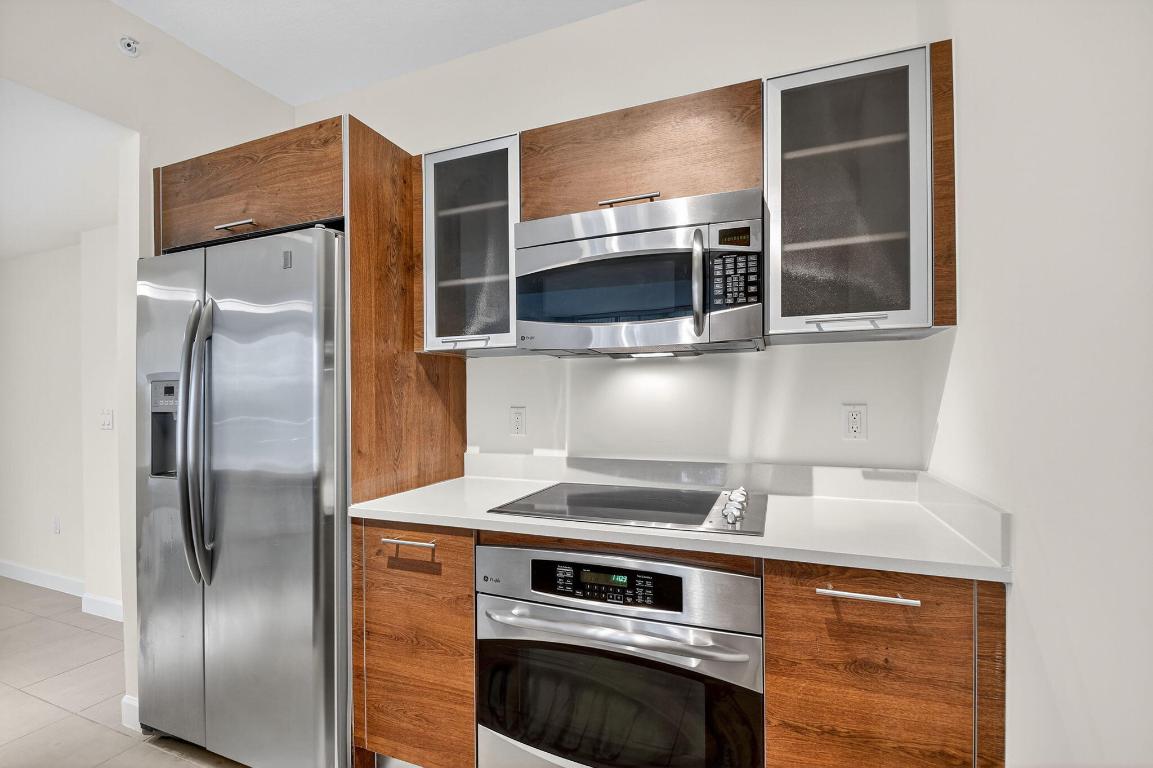 480 Hibiscus Street 338