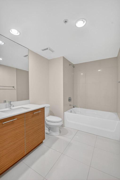 480 Hibiscus Street 338