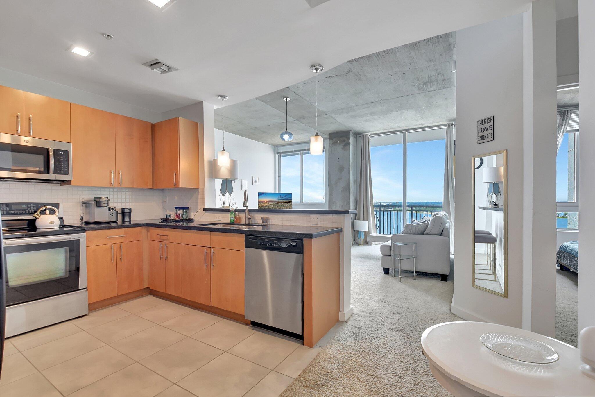 300 S Australian Avenue 1208