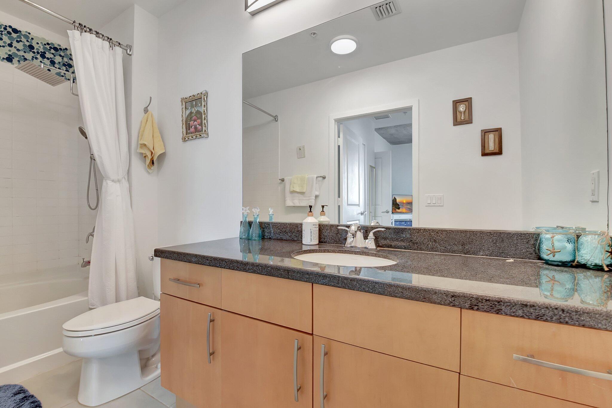 300 S Australian Avenue 1208