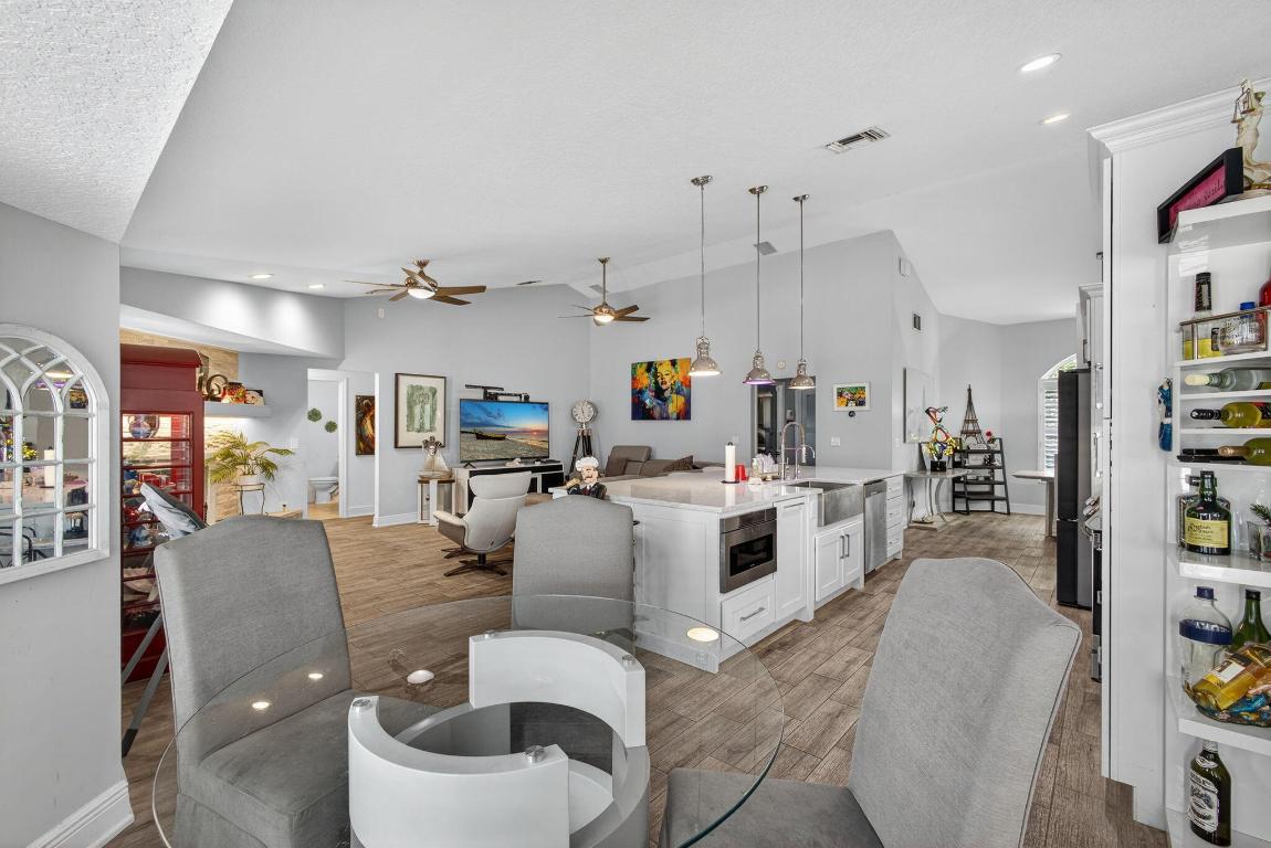 13033 Randolph Siding Road N