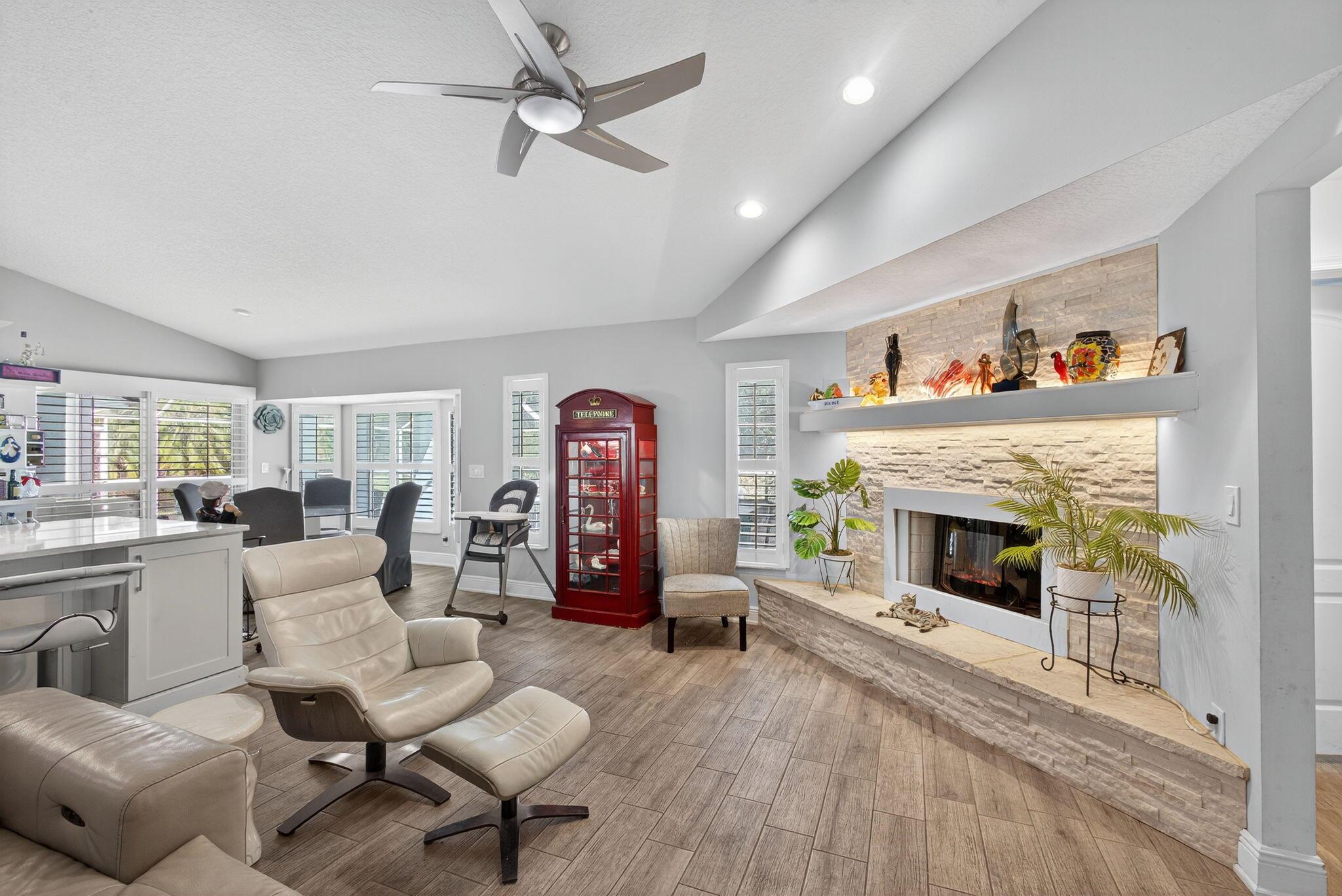 13033 Randolph Siding Road N