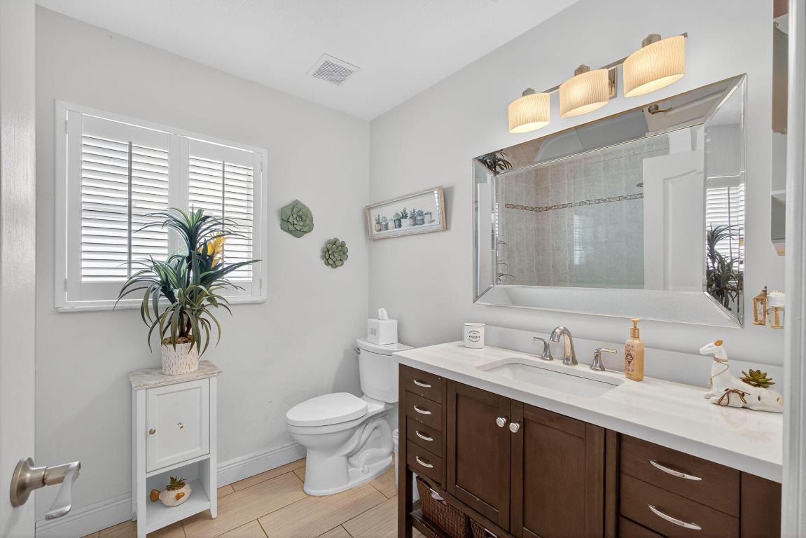 13033 Randolph Siding Road N