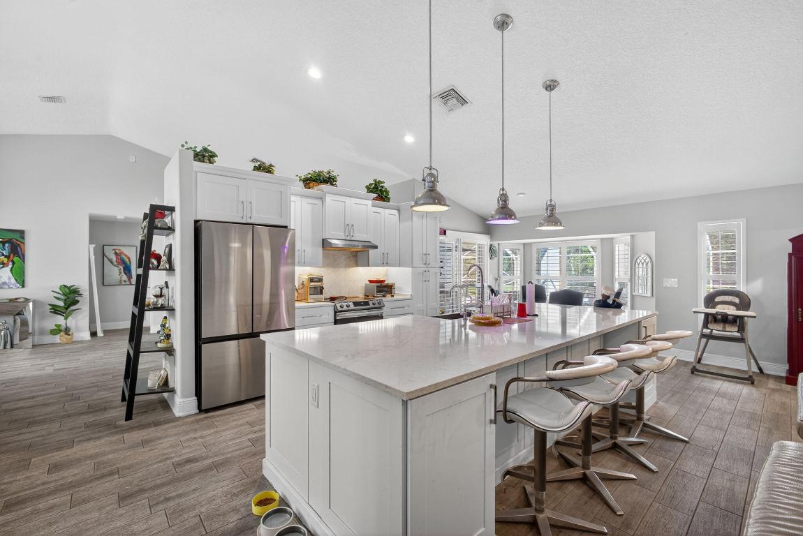 13033 Randolph Siding Road N